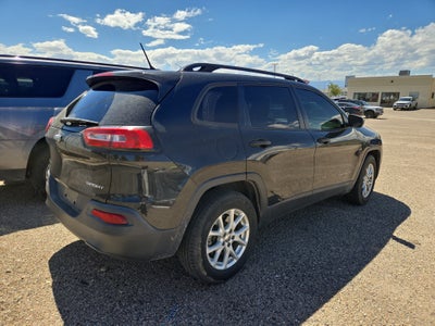 2016 Jeep Cherokee Sport