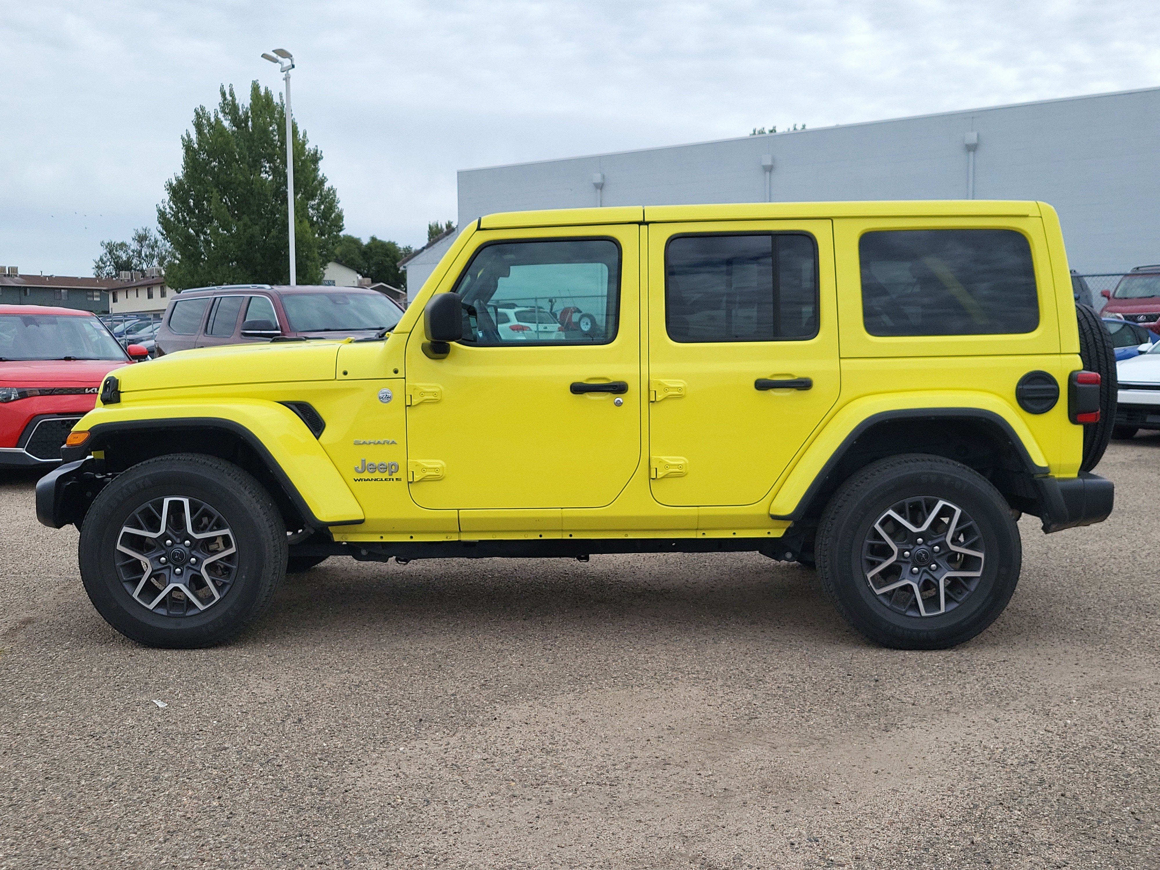 2024 Jeep Wrangler Sahara