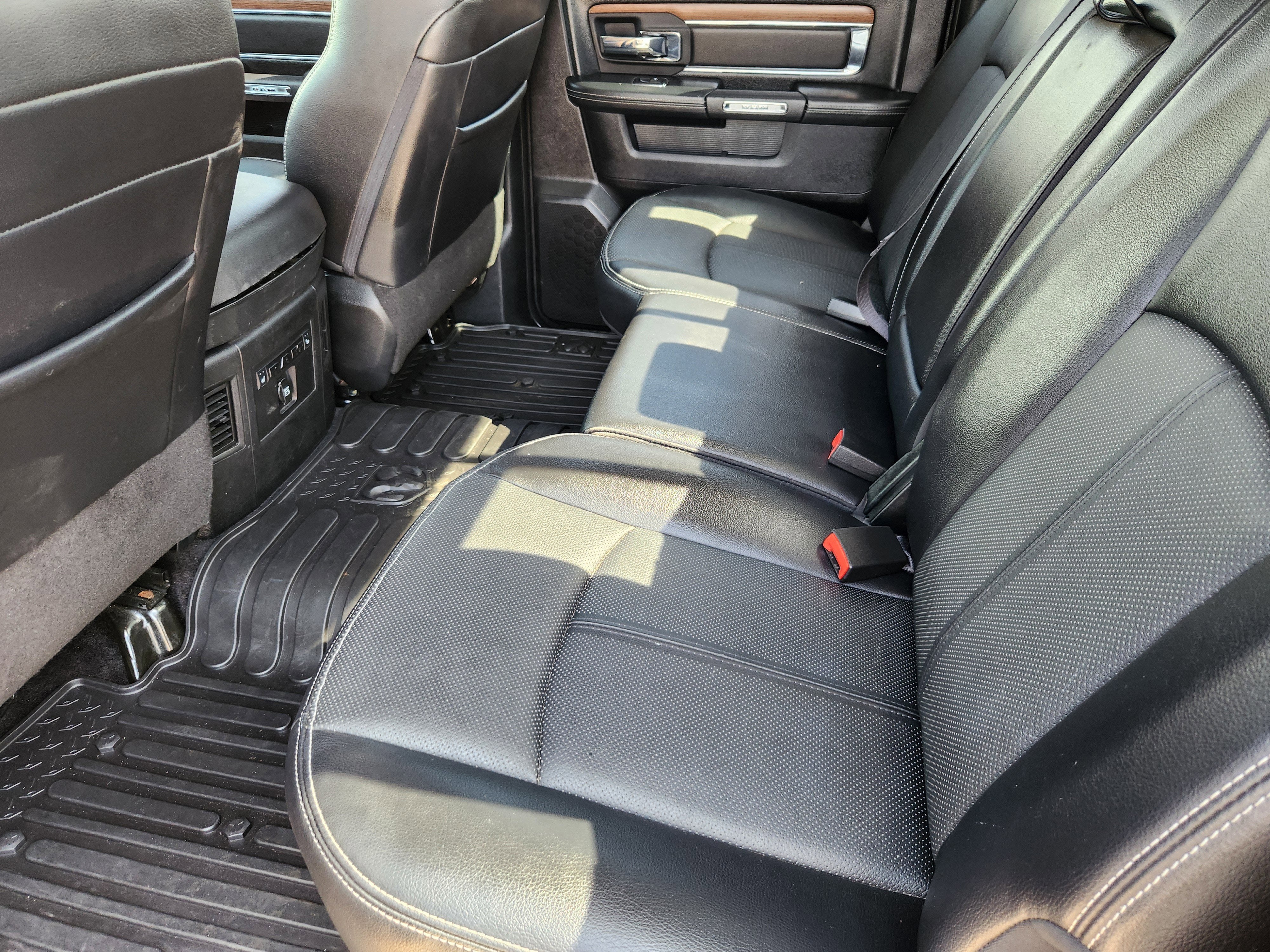 2018 RAM 1500 Laramie