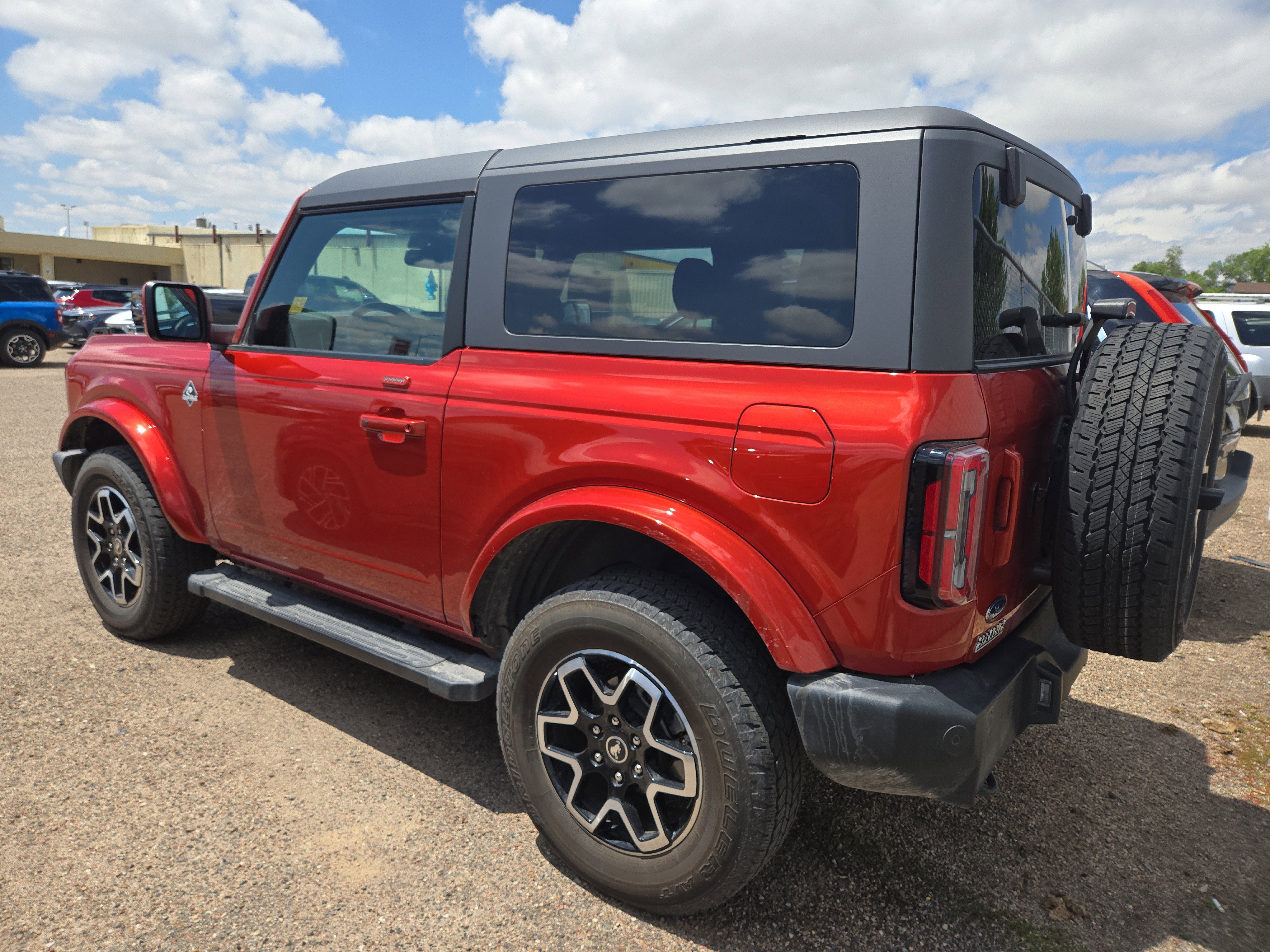 2023 Ford Bronco Outer Banks