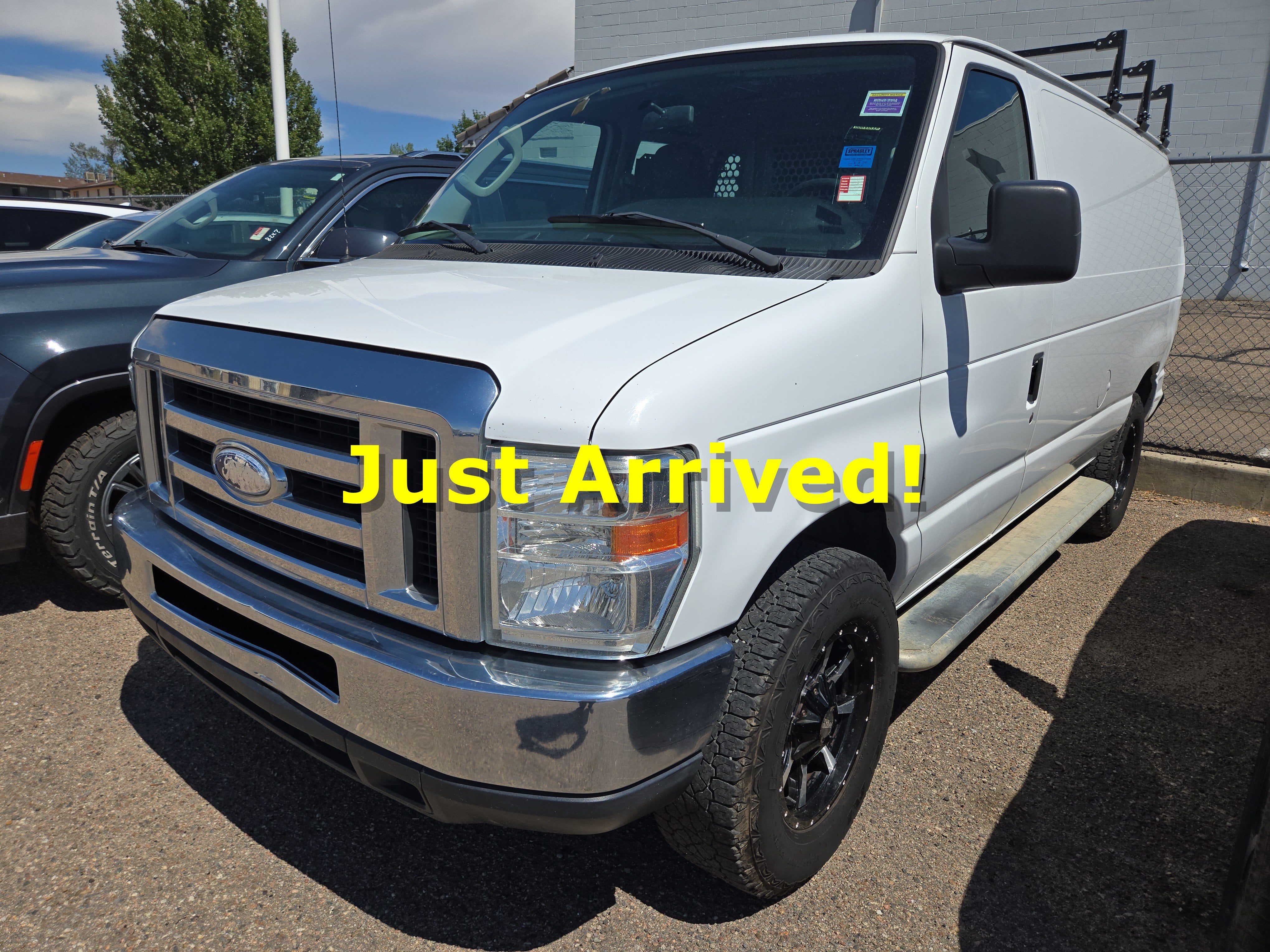 2014 Ford Econoline Cargo Van E-250 COMMERCIAL