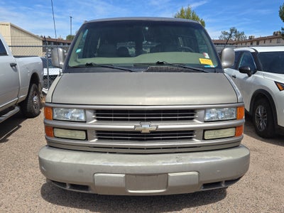 2002 Chevrolet Express Van LT
