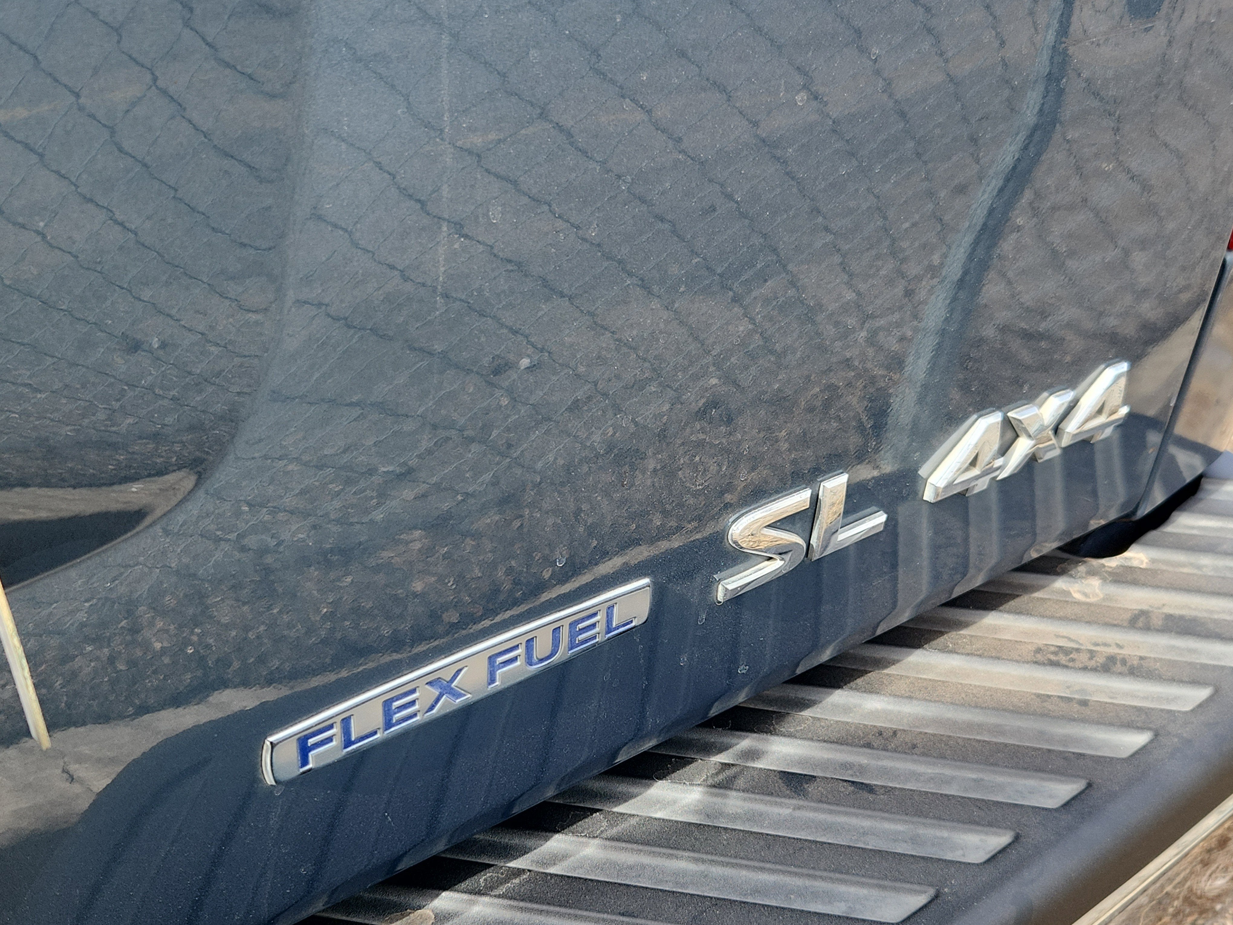 2011 Nissan Titan SL