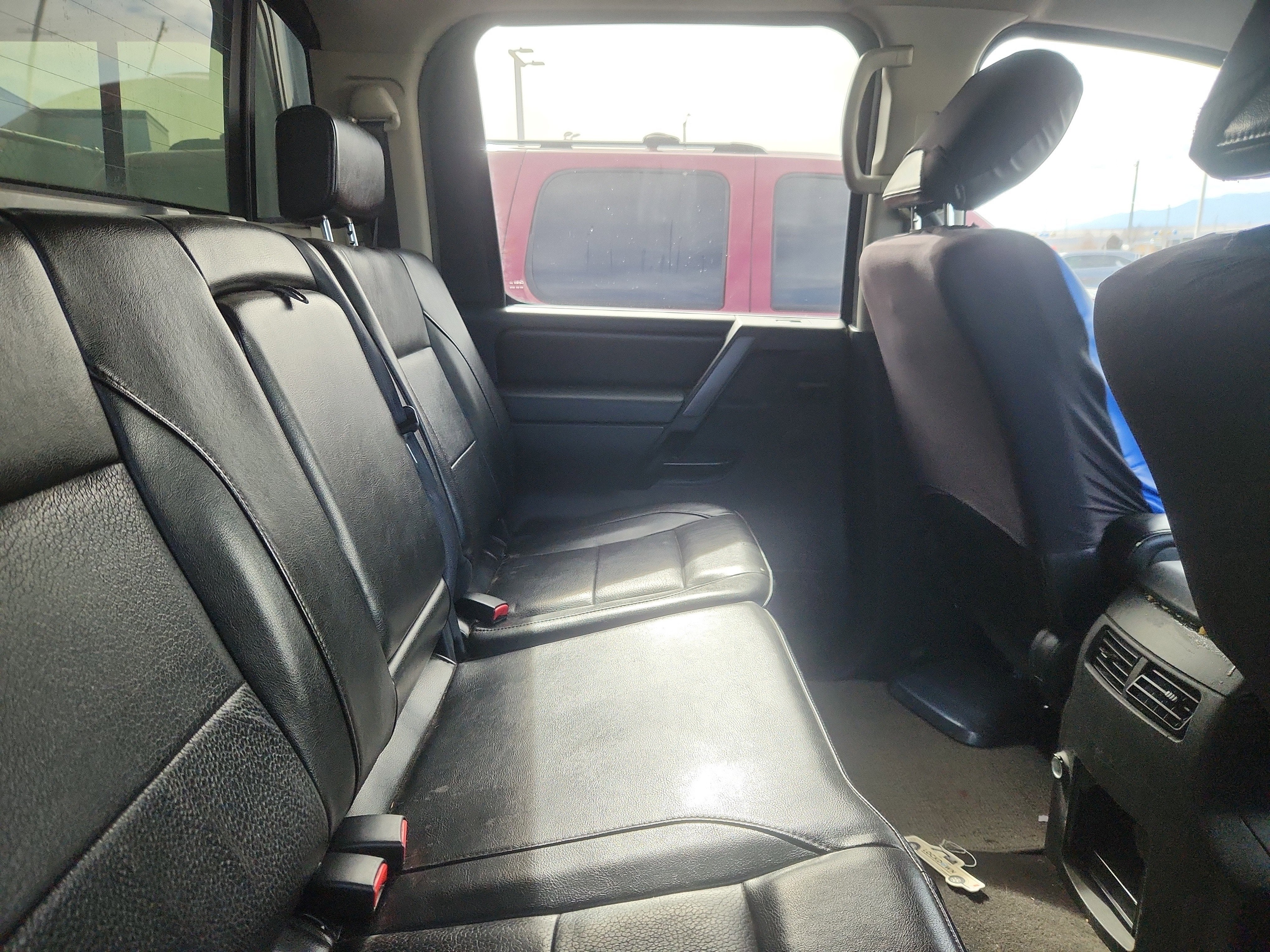 2011 Nissan Titan SL