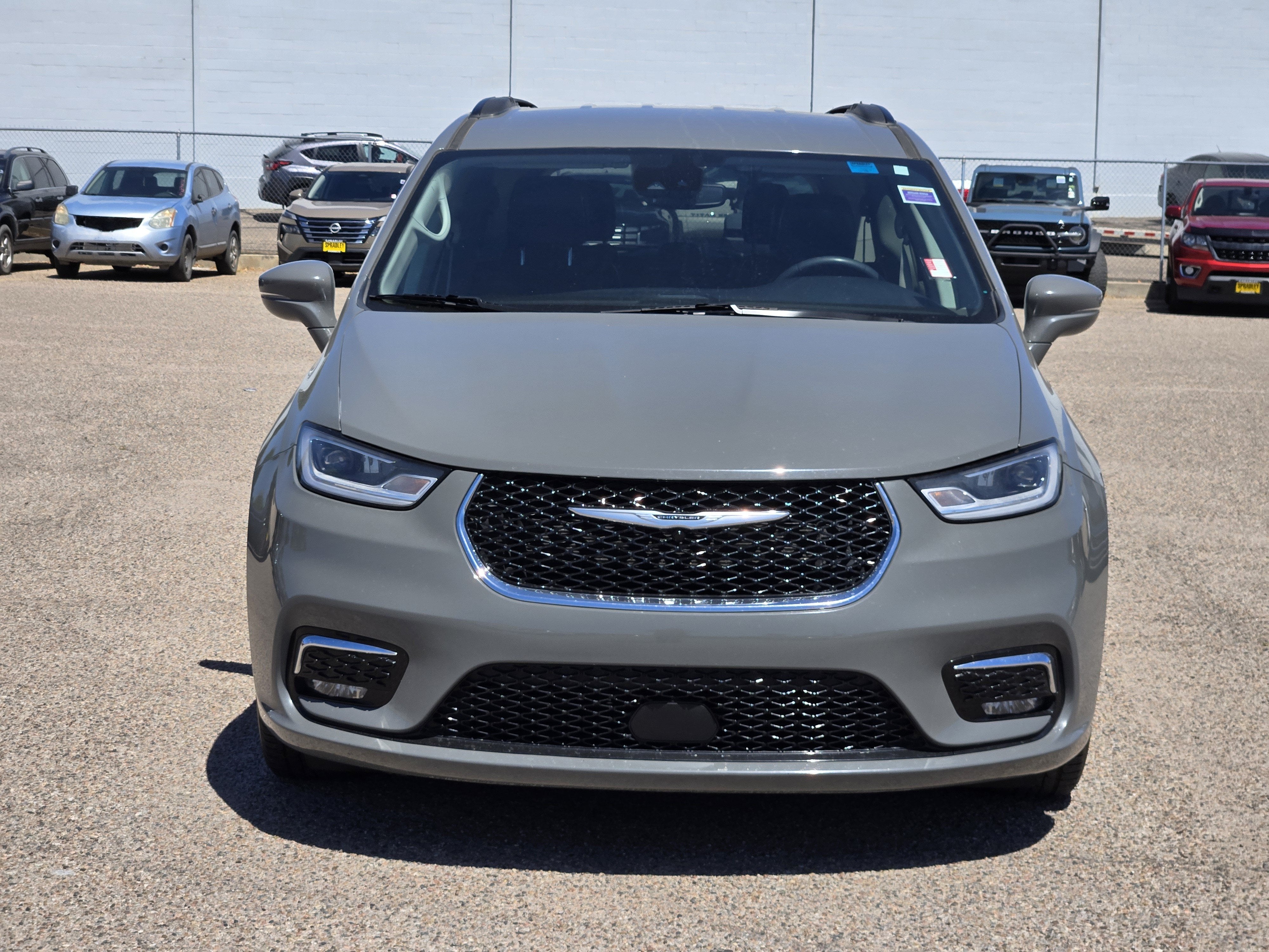 2022 Chrysler Pacifica Touring L
