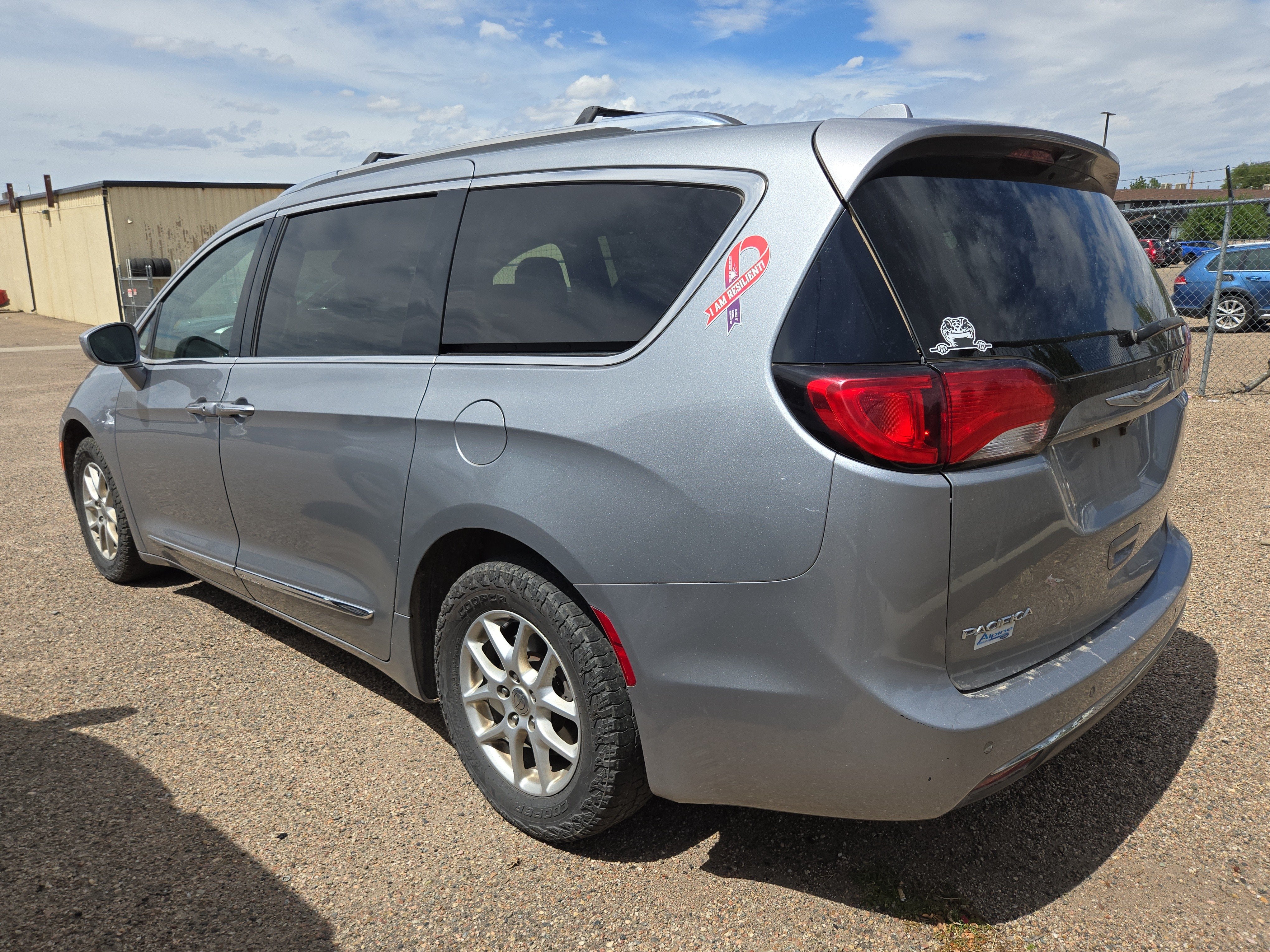 2020 Chrysler Pacifica Touring L