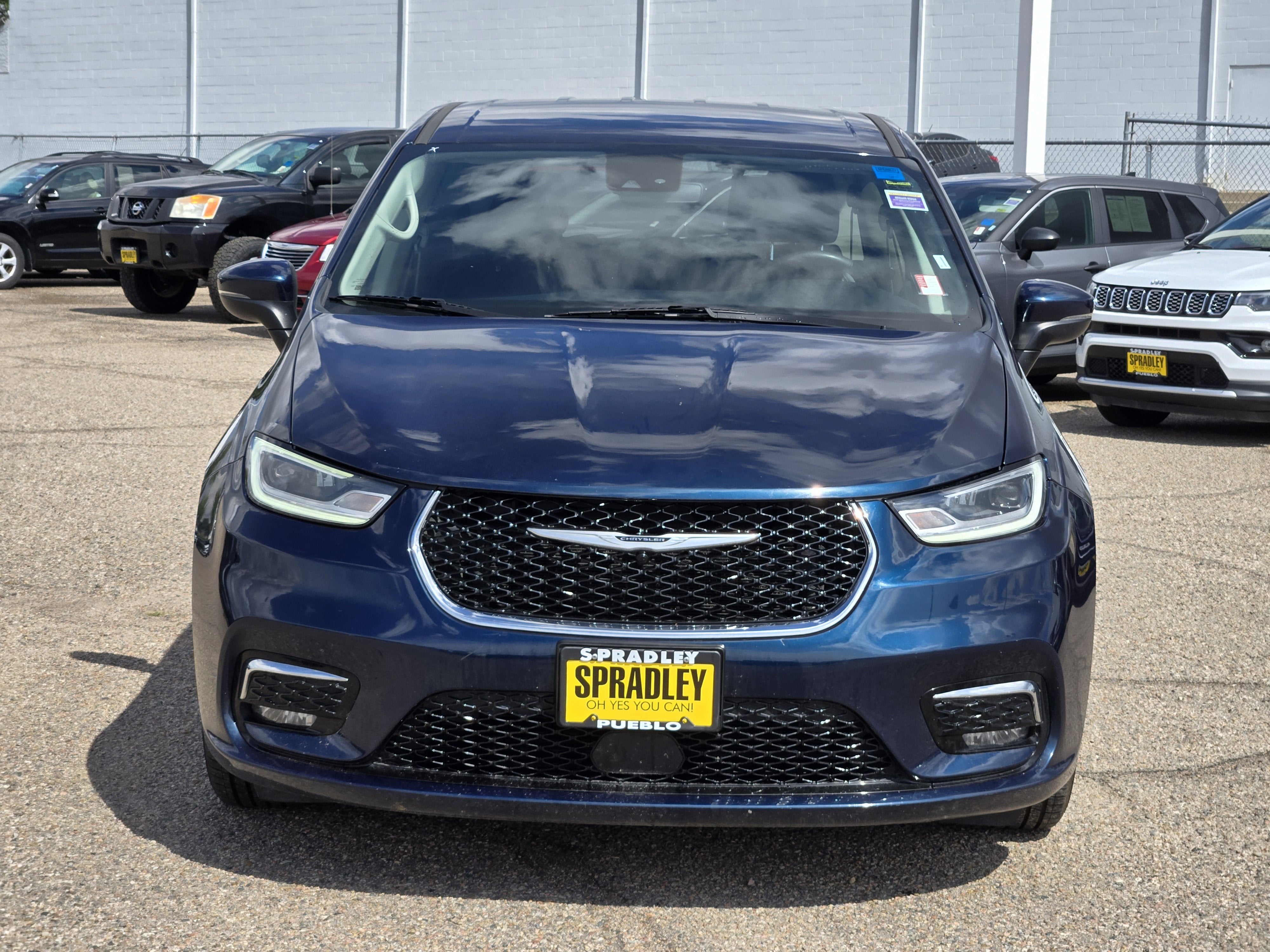 2023 Chrysler Pacifica Hybrid Touring L