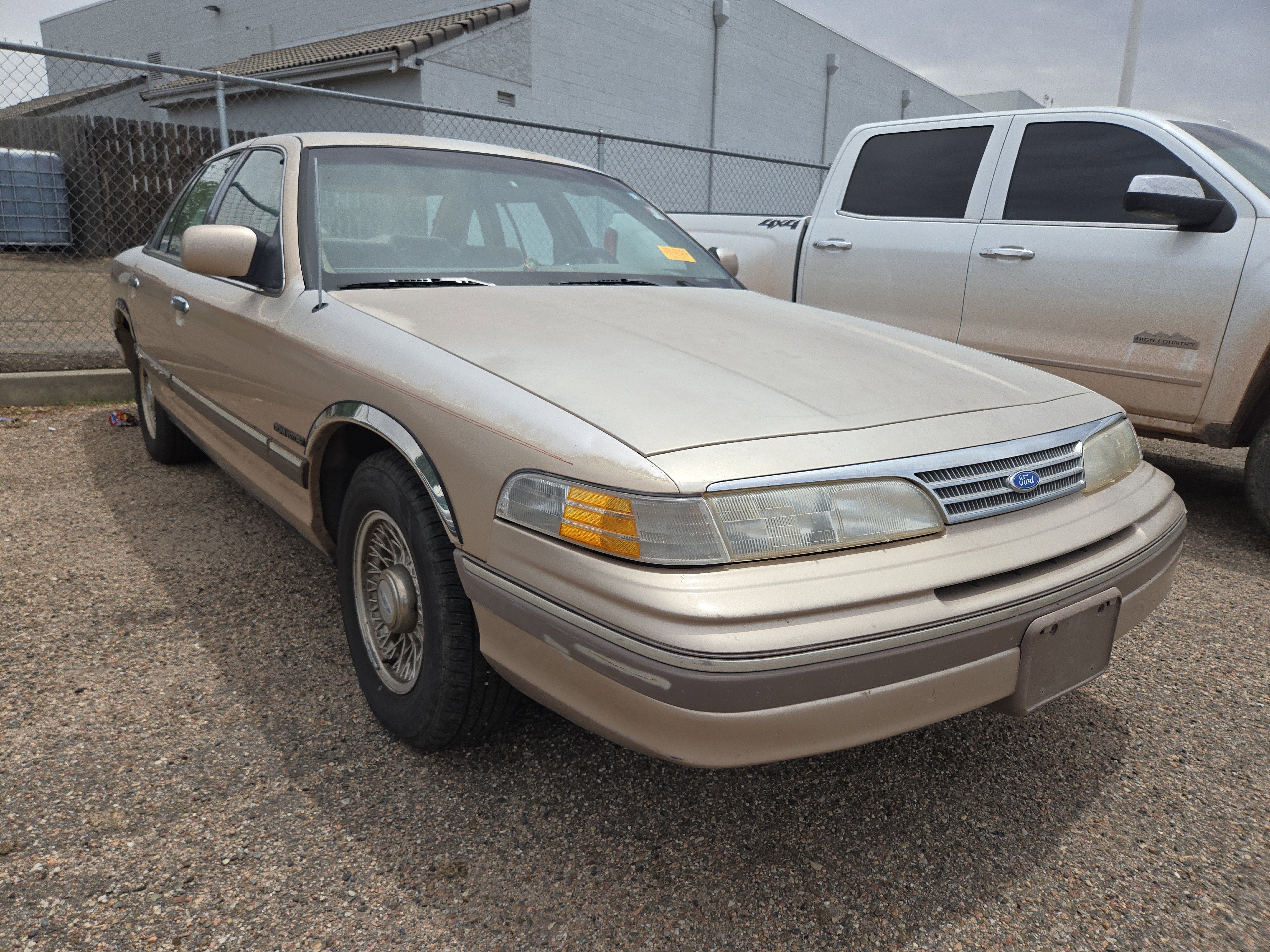 1993 Ford Crown Victoria LX