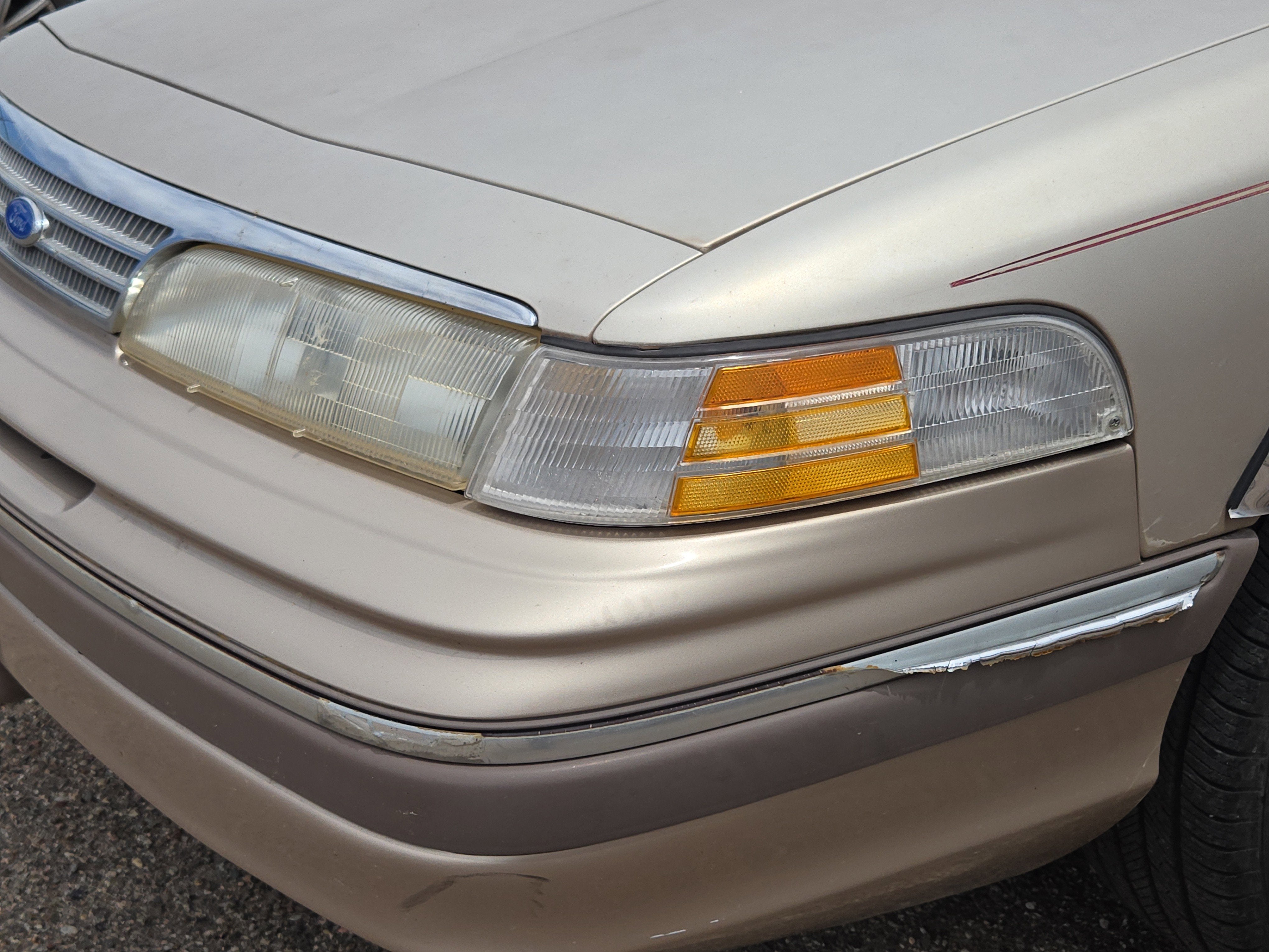 1993 Ford Crown Victoria LX