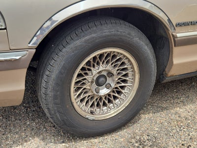 1993 Ford Crown Victoria LX