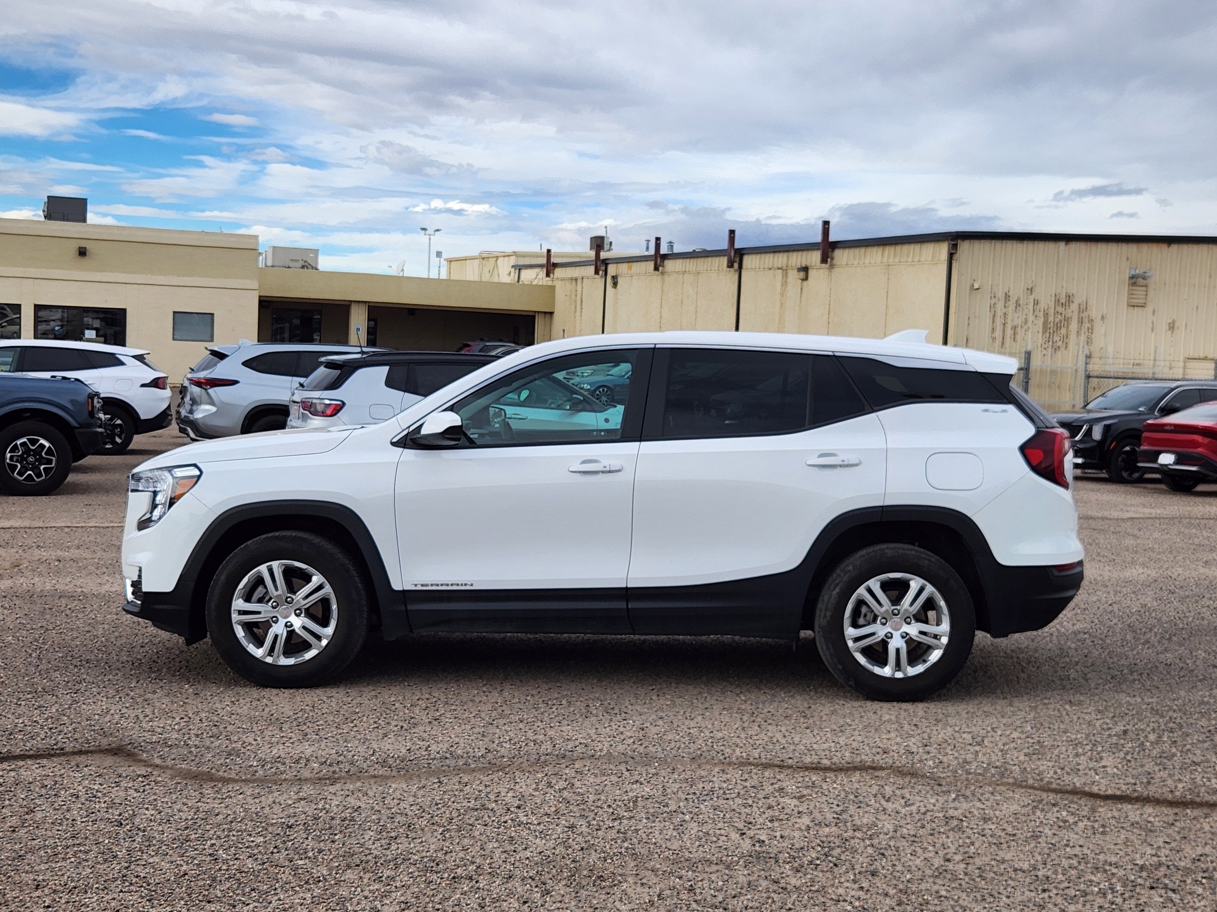 2024 GMC Terrain SLE