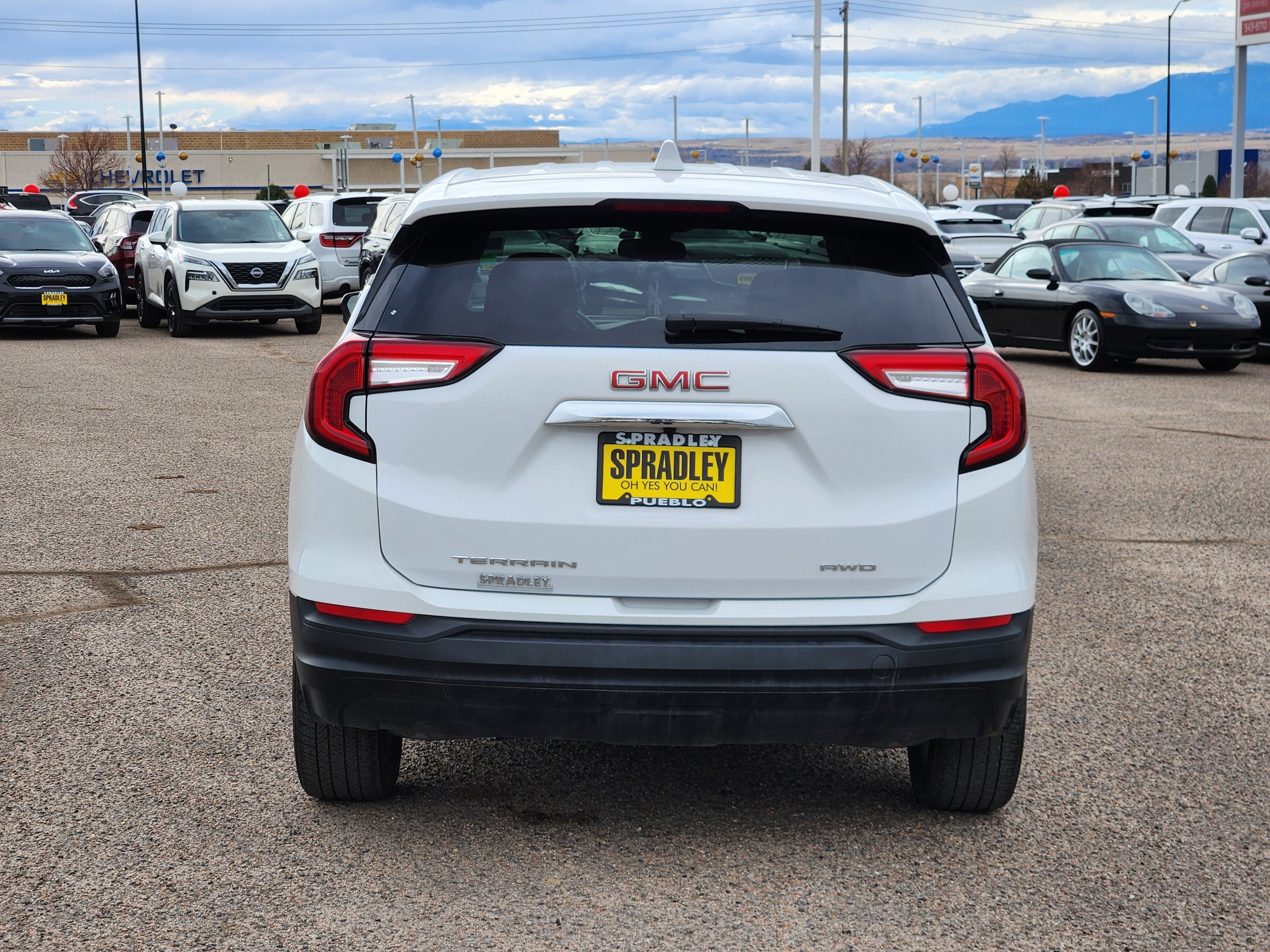 2024 GMC Terrain SLE