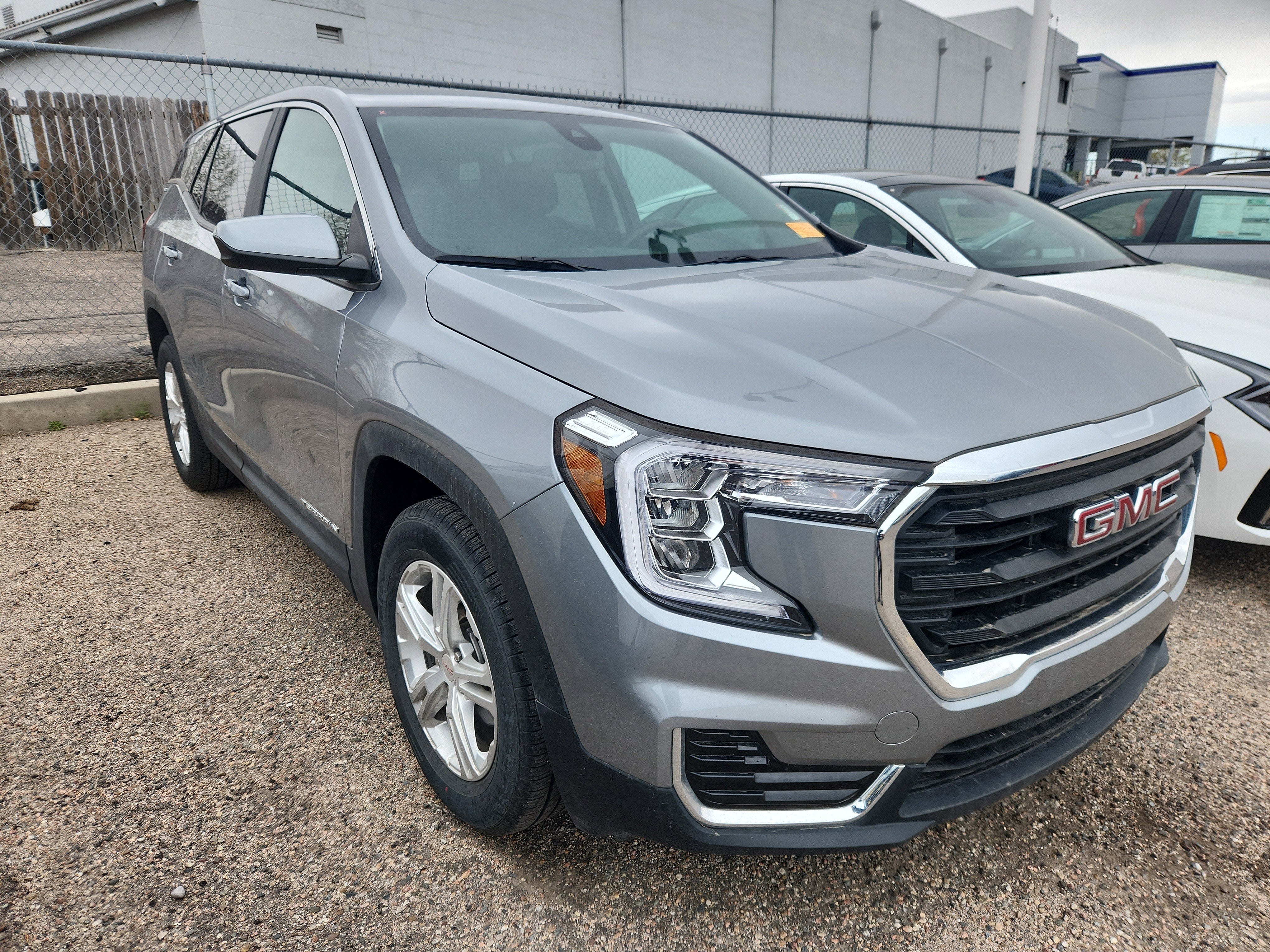 2024 GMC Terrain SLE