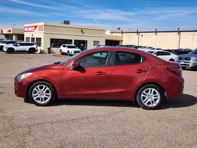 2017 Toyota Yaris iA Base