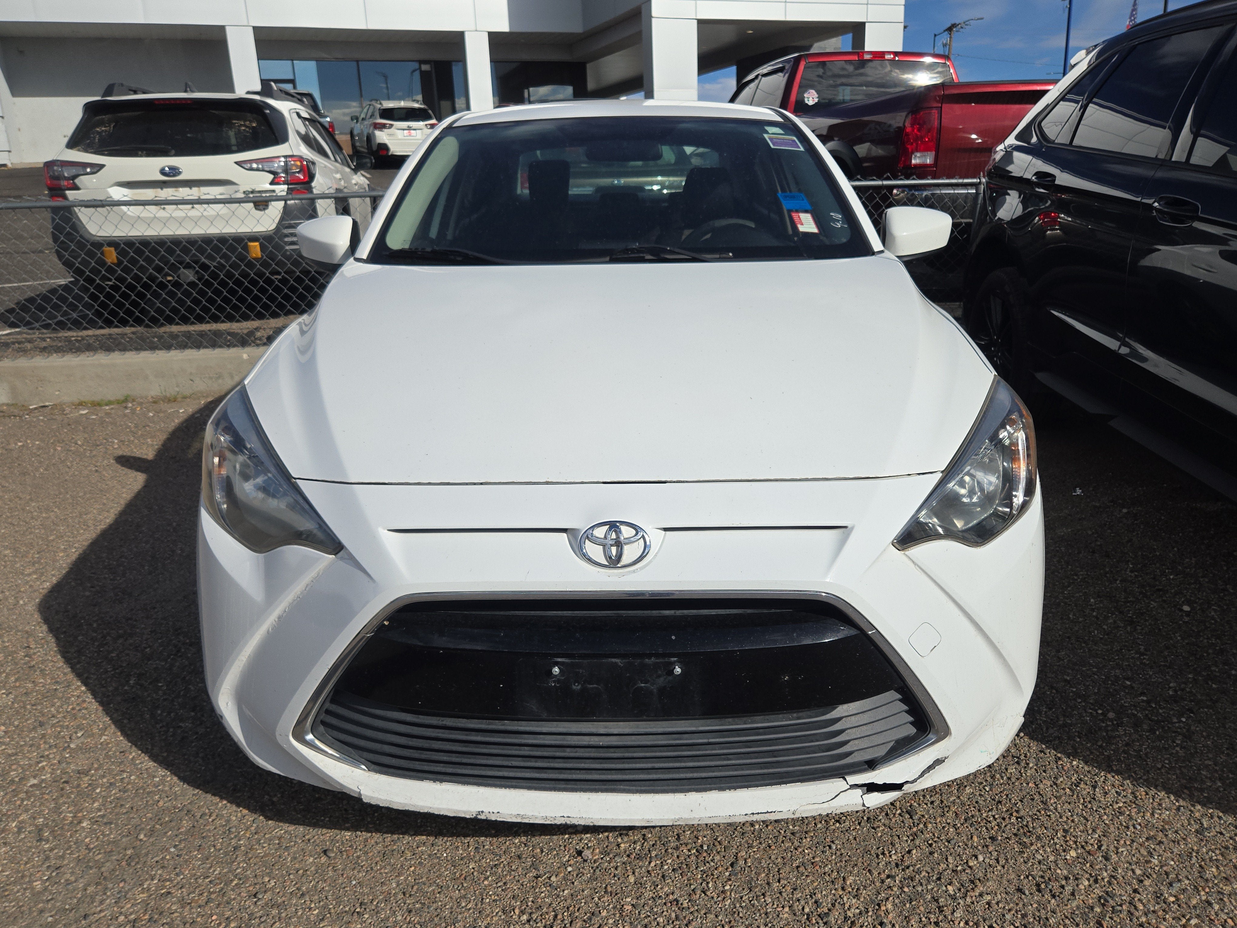 2016 Toyota Yaris LIFTBACK