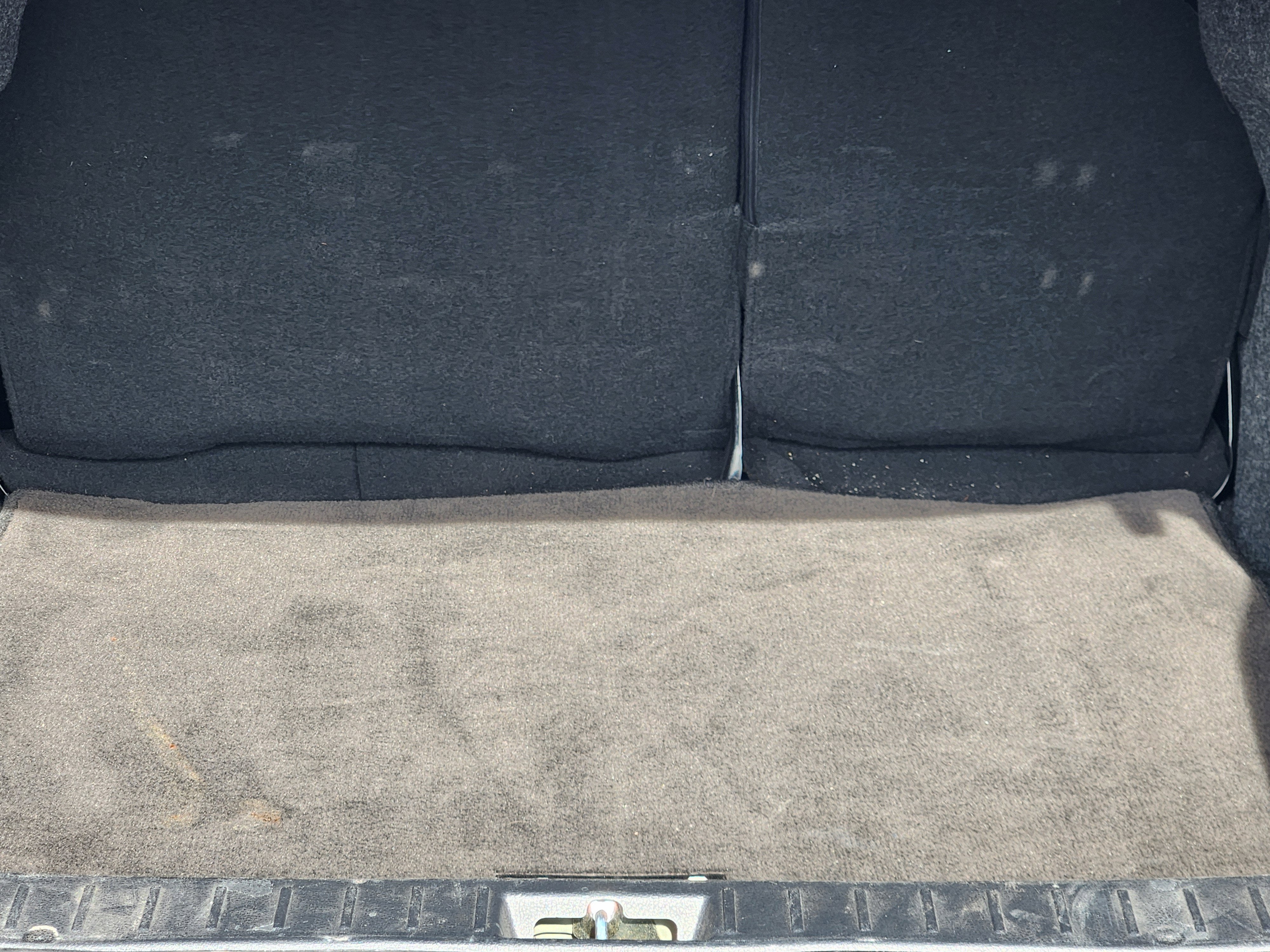 2023 Nissan Versa SV