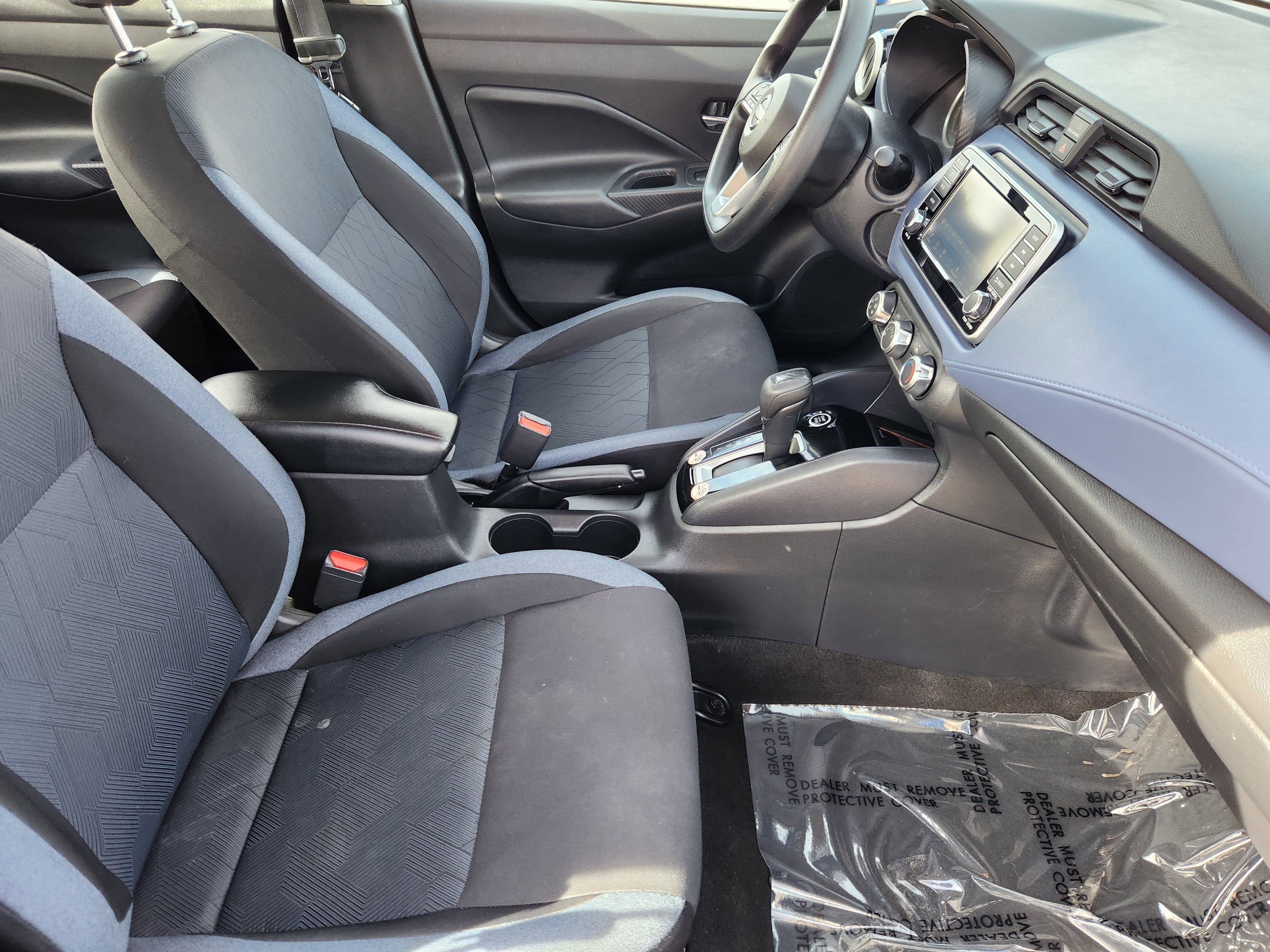 2023 Nissan Versa SV