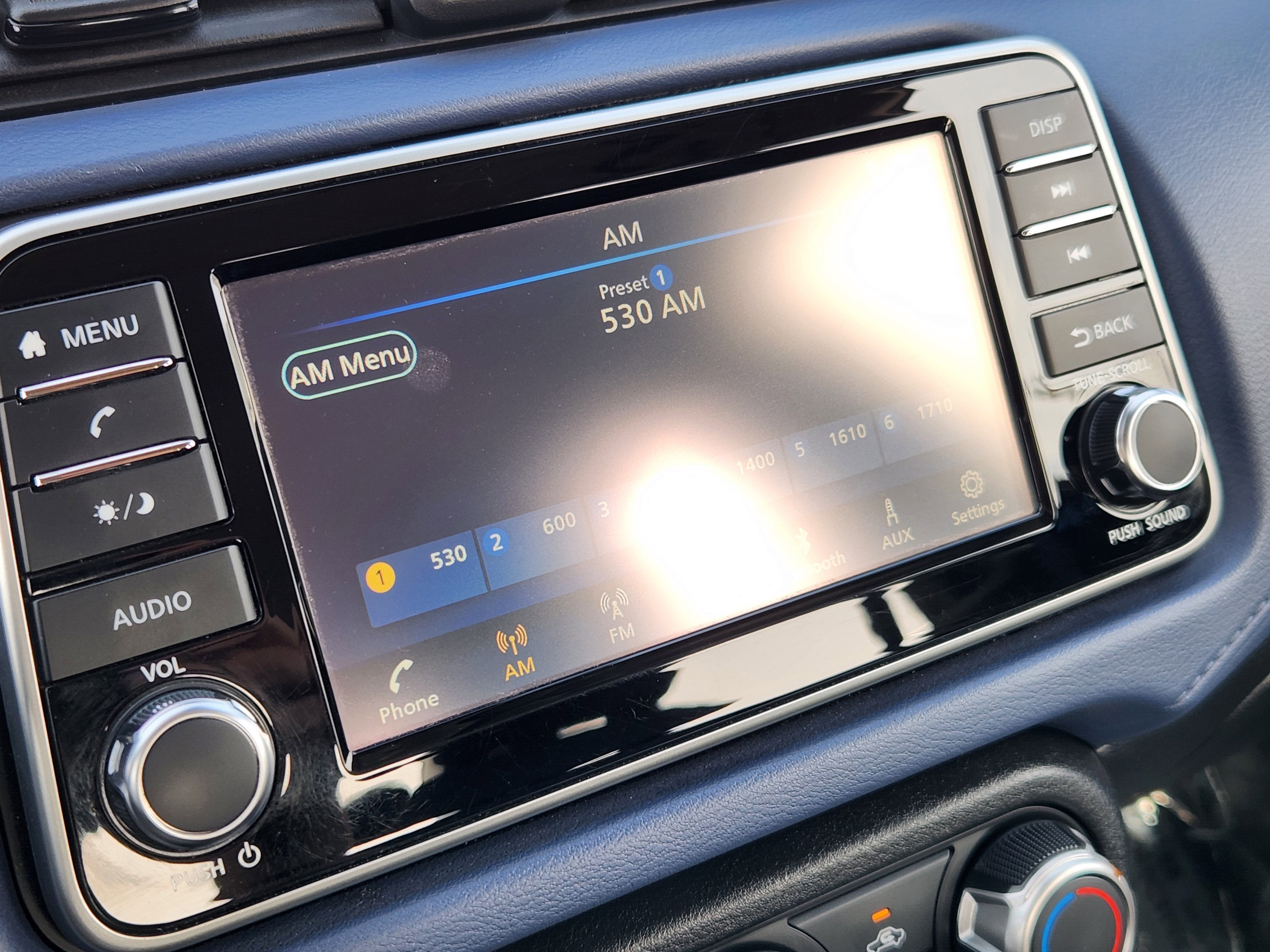 2023 Nissan Versa SV