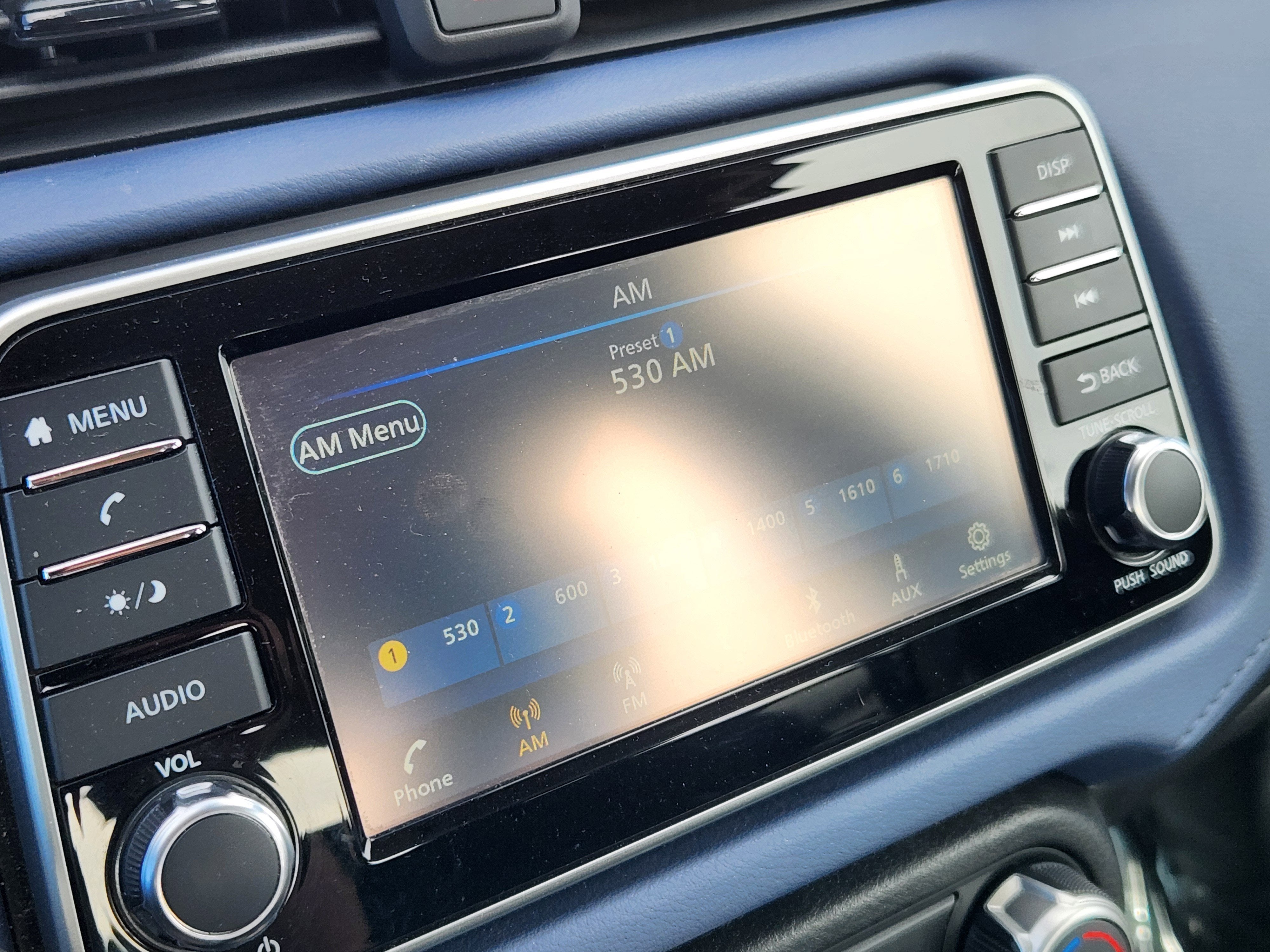 2023 Nissan Versa SV