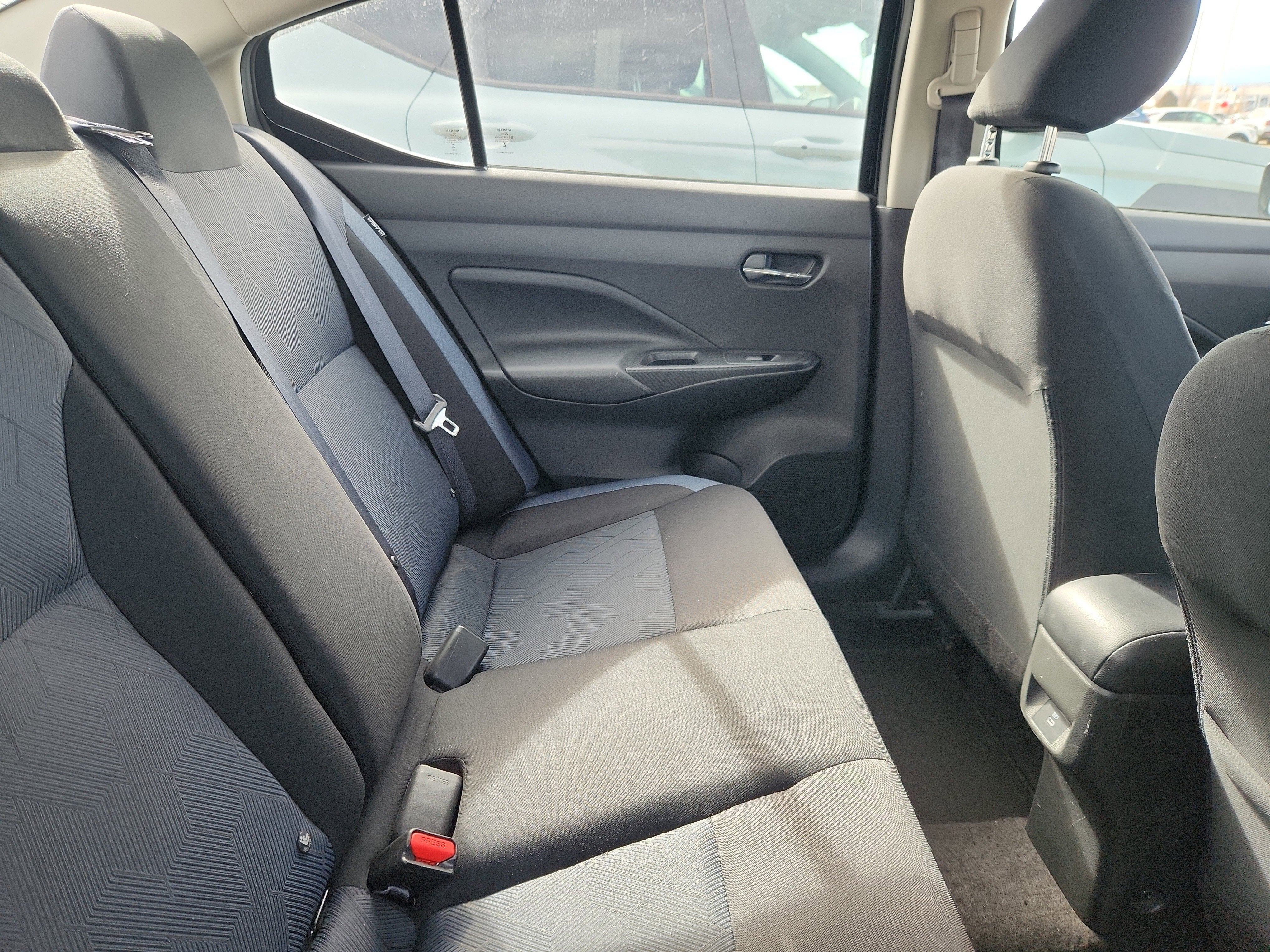 2023 Nissan Versa SV