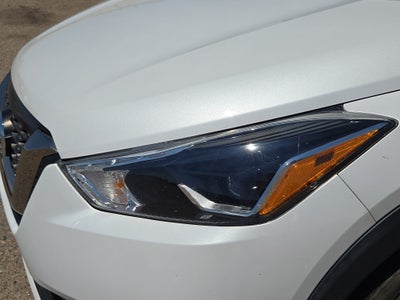 2019 Nissan Kicks SR