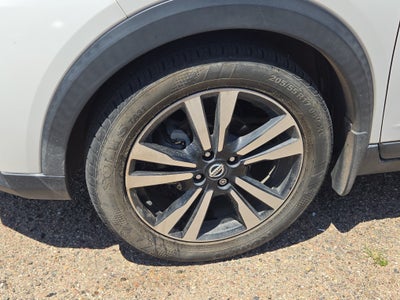 2019 Nissan Kicks SR