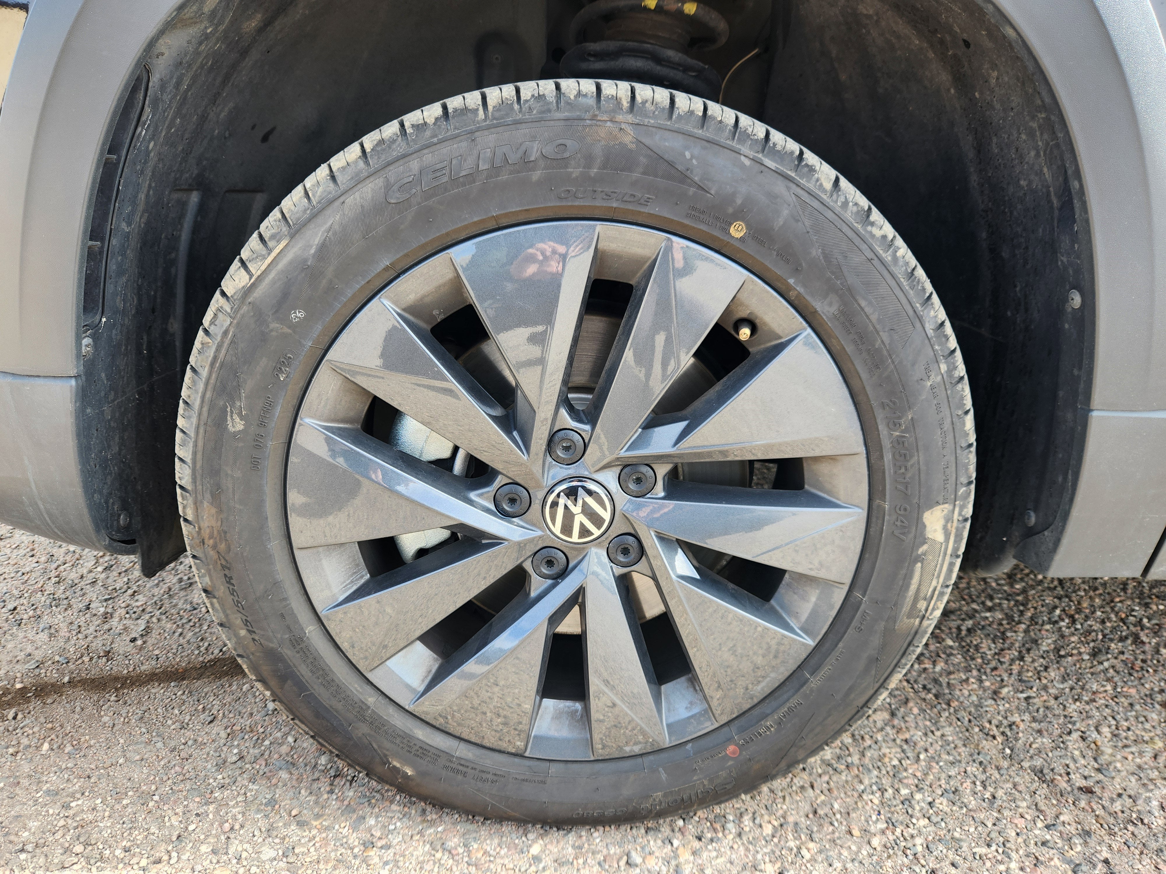 2024 Volkswagen Taos S