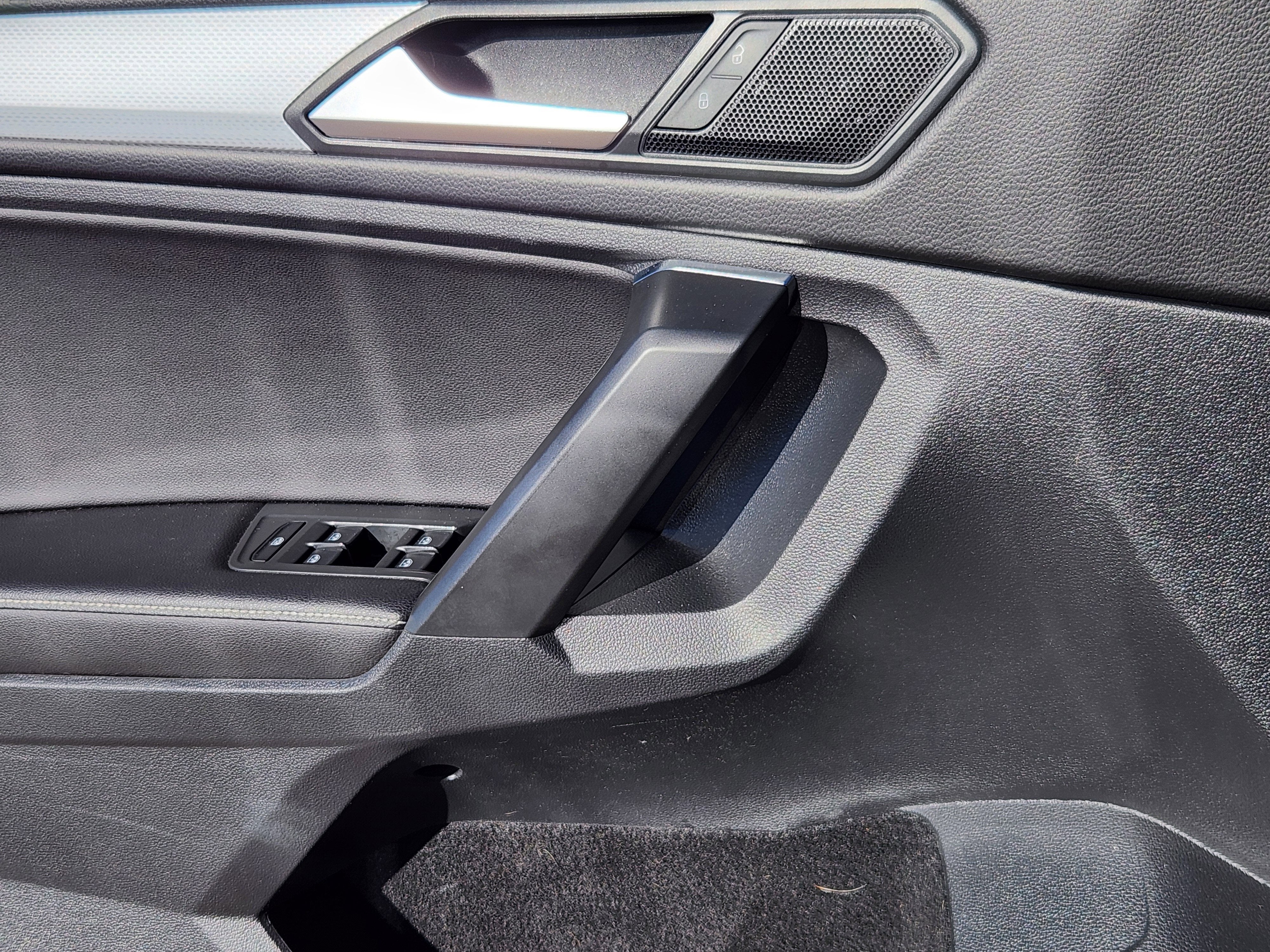 2023 Volkswagen Tiguan S