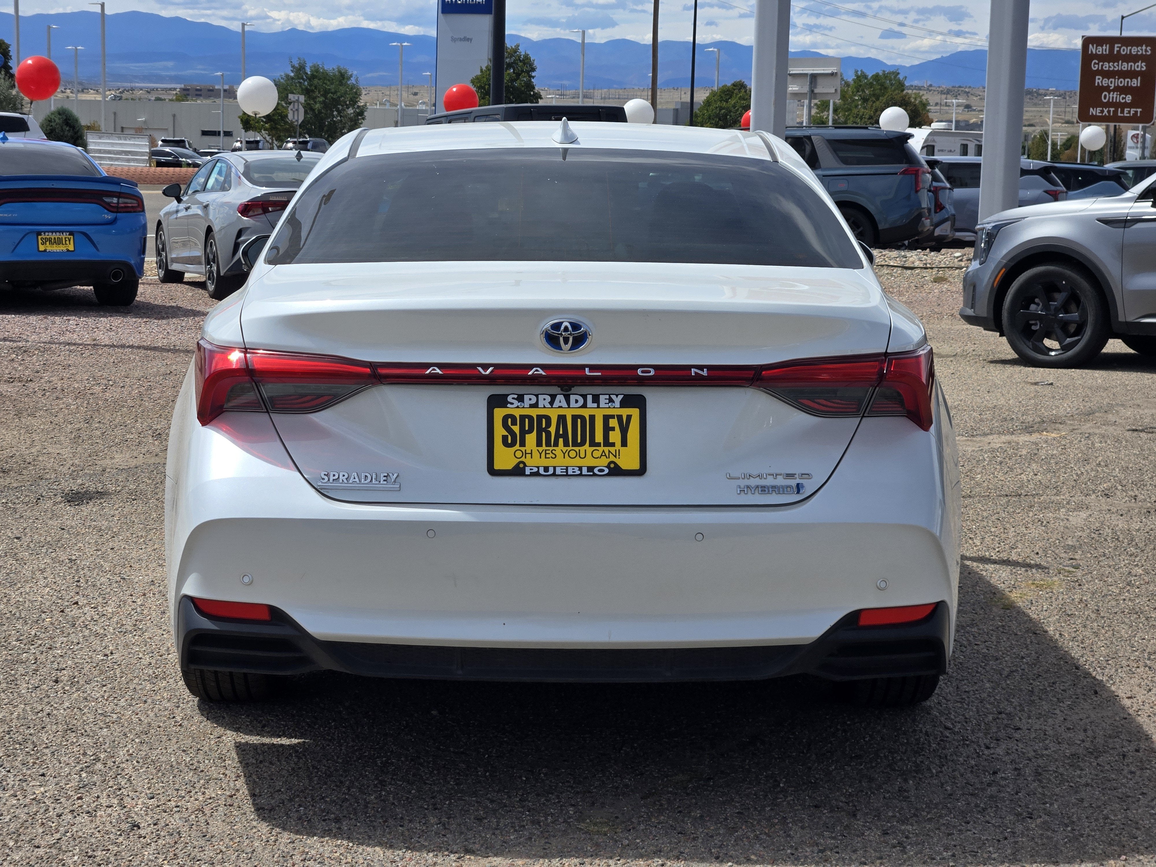 2021 Toyota Avalon Hybrid Limited