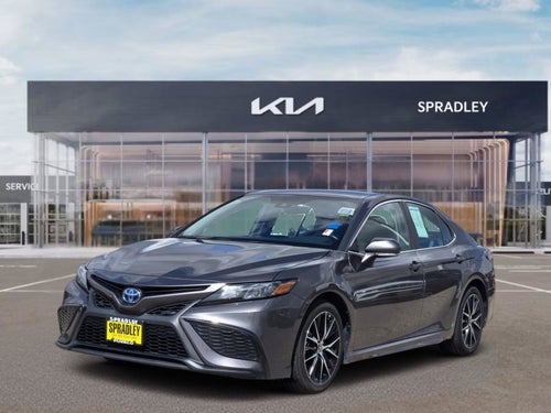 2024 Toyota Camry Hybrid SE