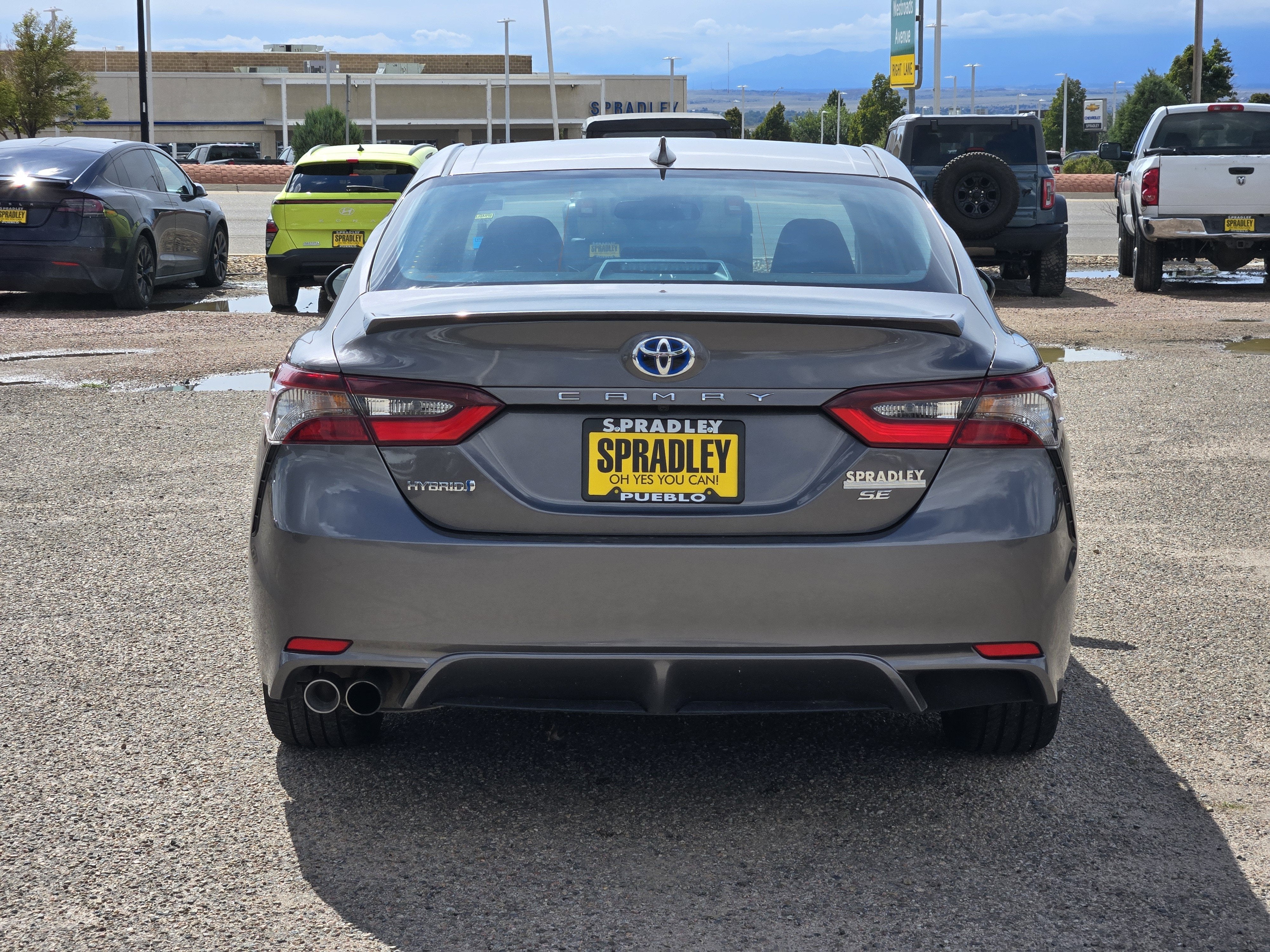 2024 Toyota Camry Hybrid SE