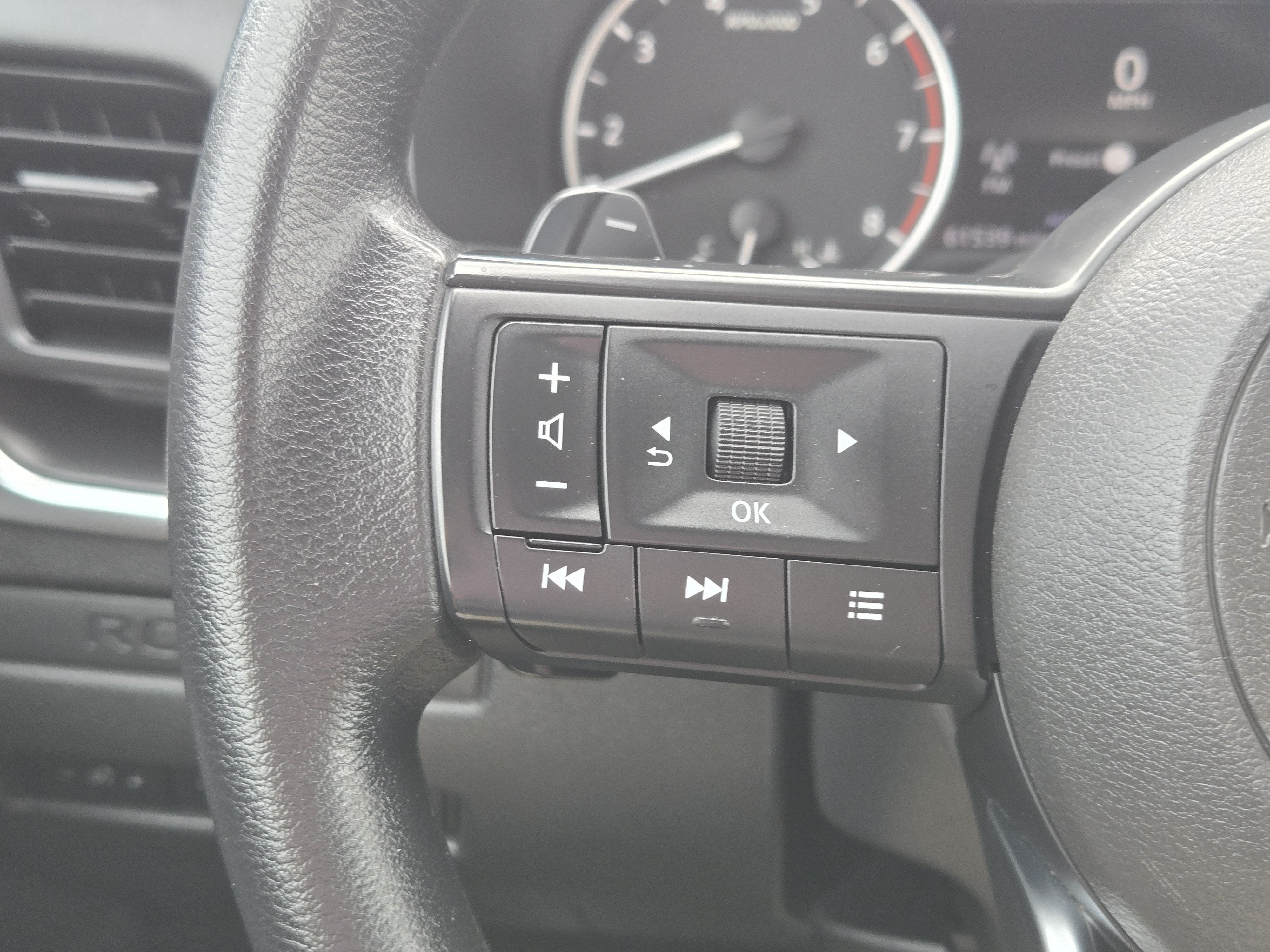 2024 Nissan Rogue S