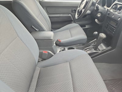2004 Nissan Xterra XE