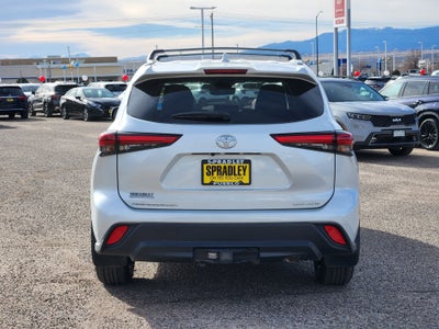 2022 Toyota Highlander XLE