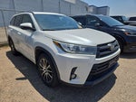 2017 Toyota Highlander SE