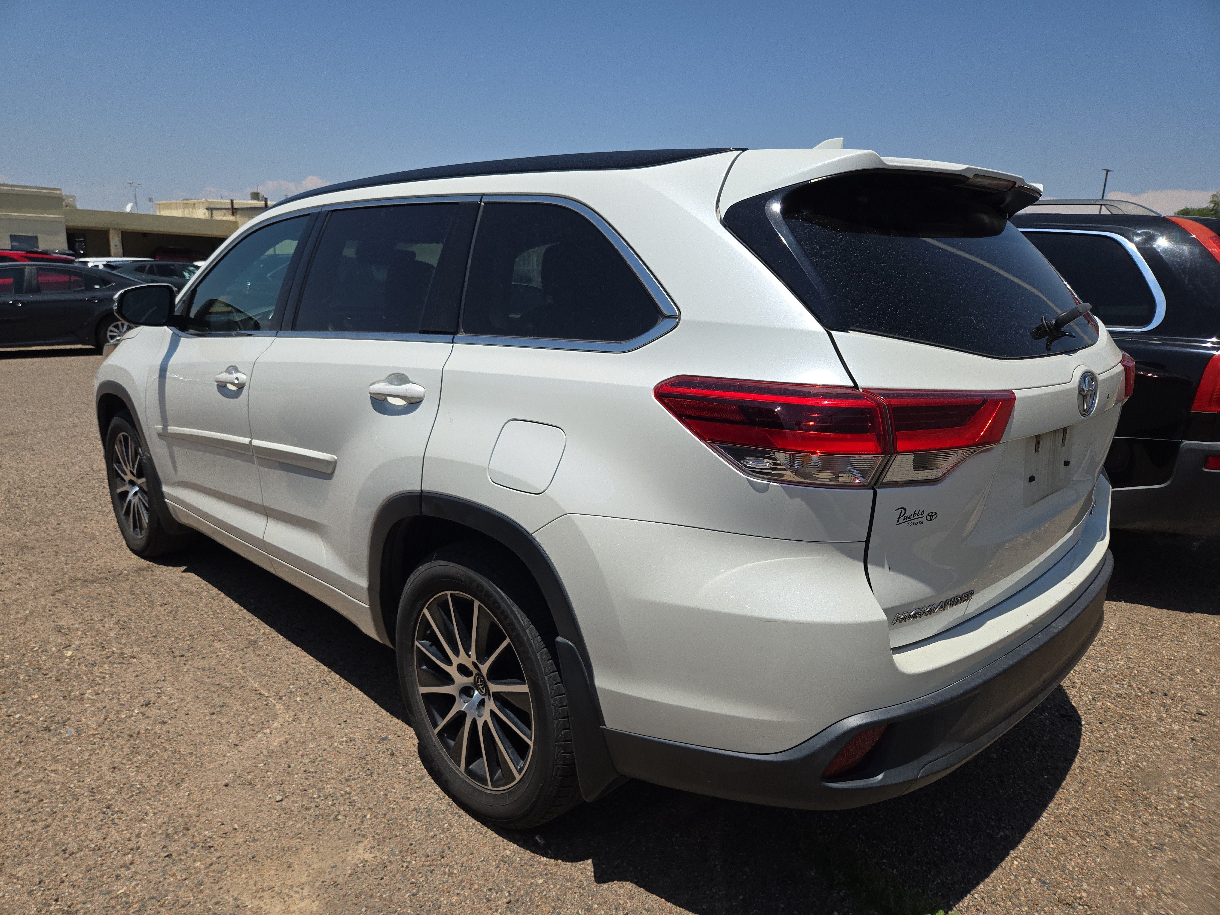 2017 Toyota Highlander SE