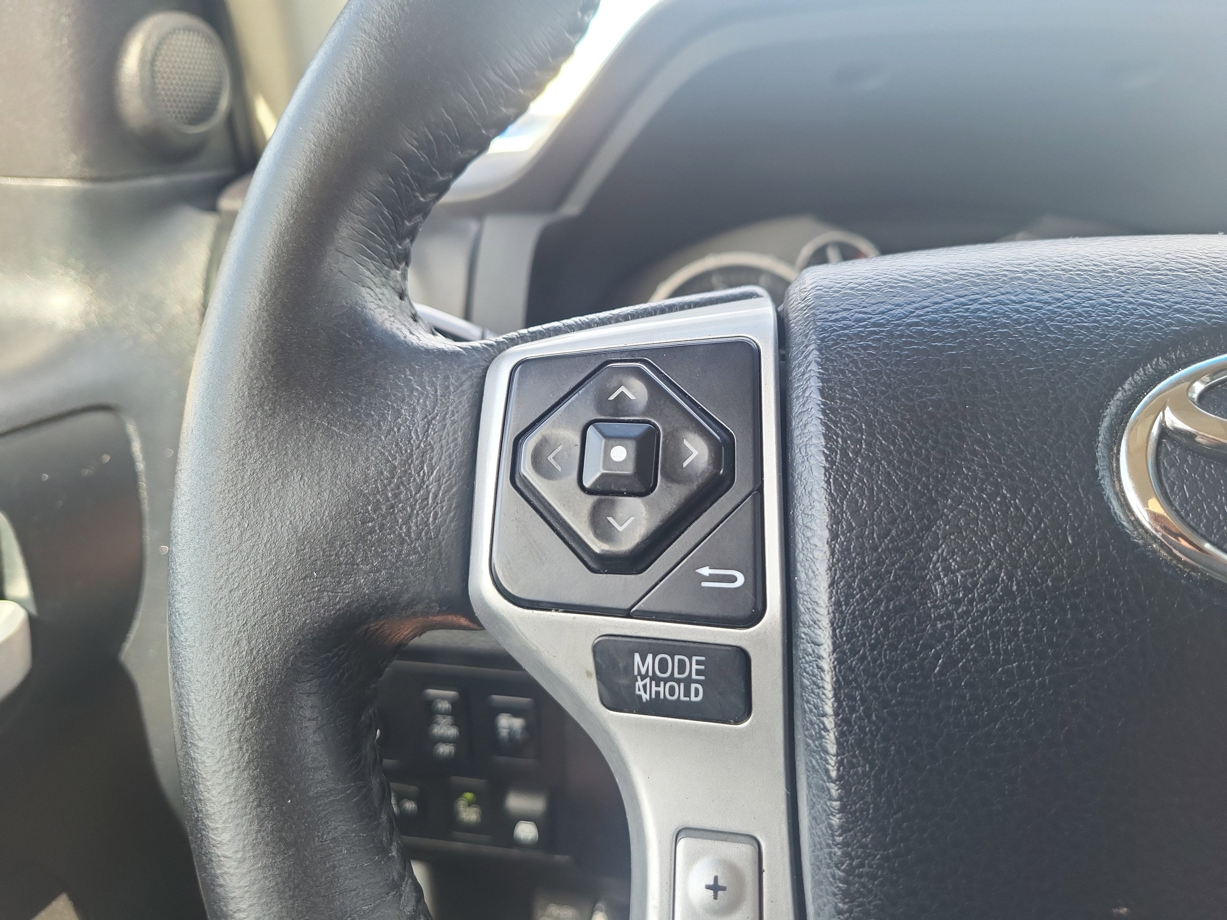 2016 Toyota Tundra 4WD Truck LTD