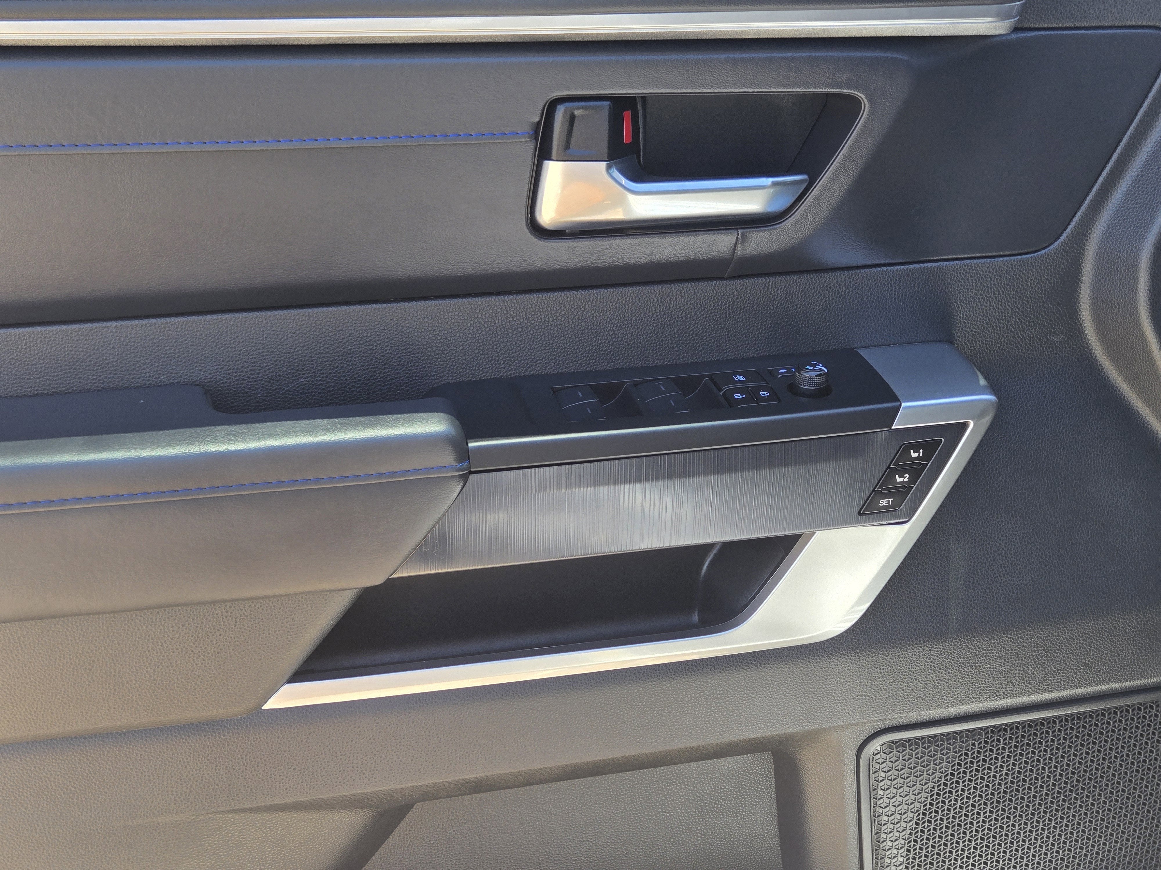 2025 Toyota Tundra 4WD Platinum