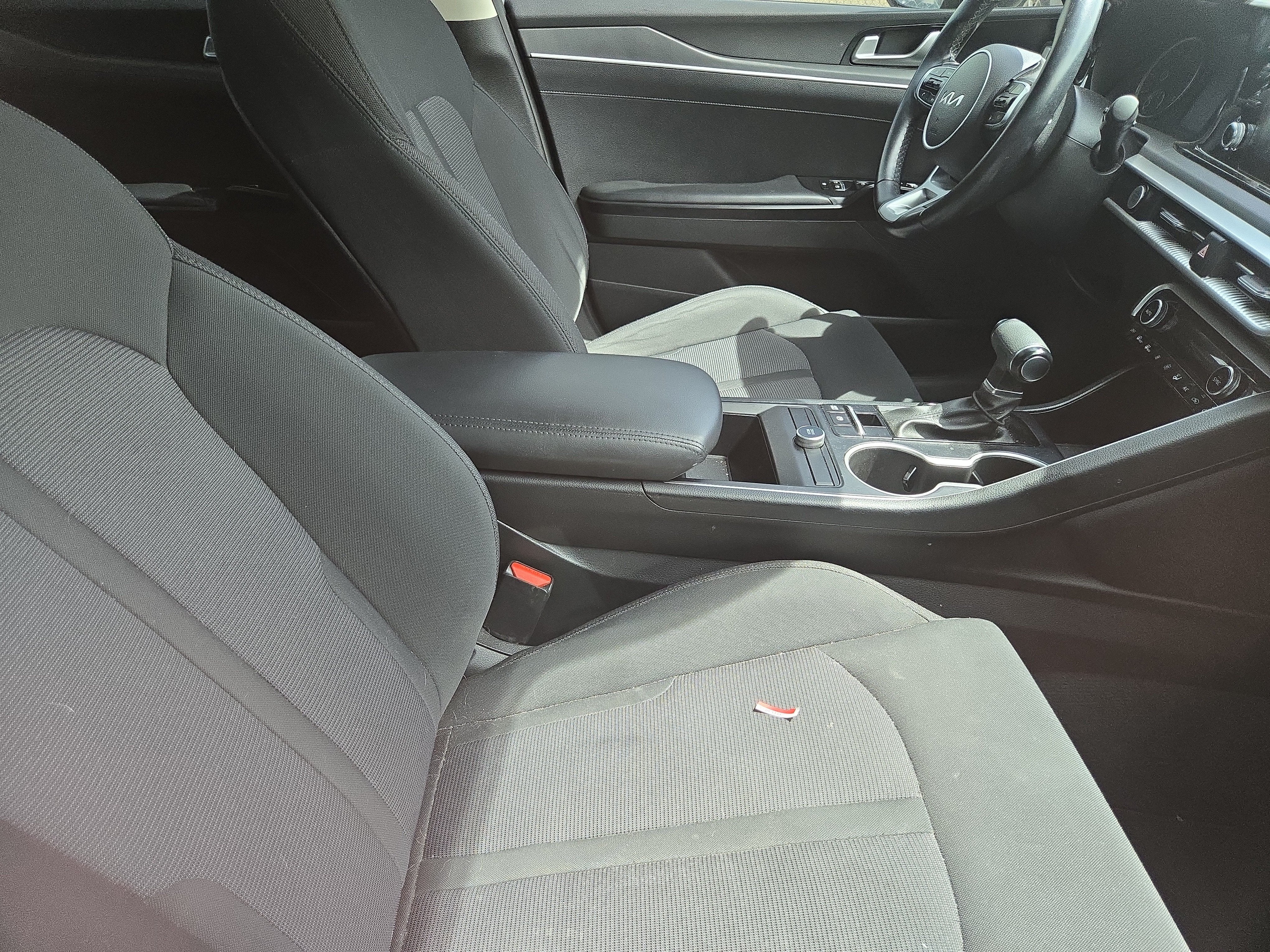 2022 Kia K5 LXS