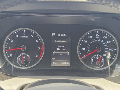 2024 Kia K5 GT-Line