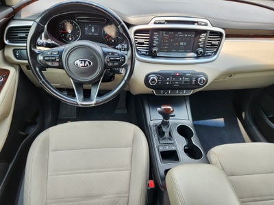 2017 Kia Sorento LX