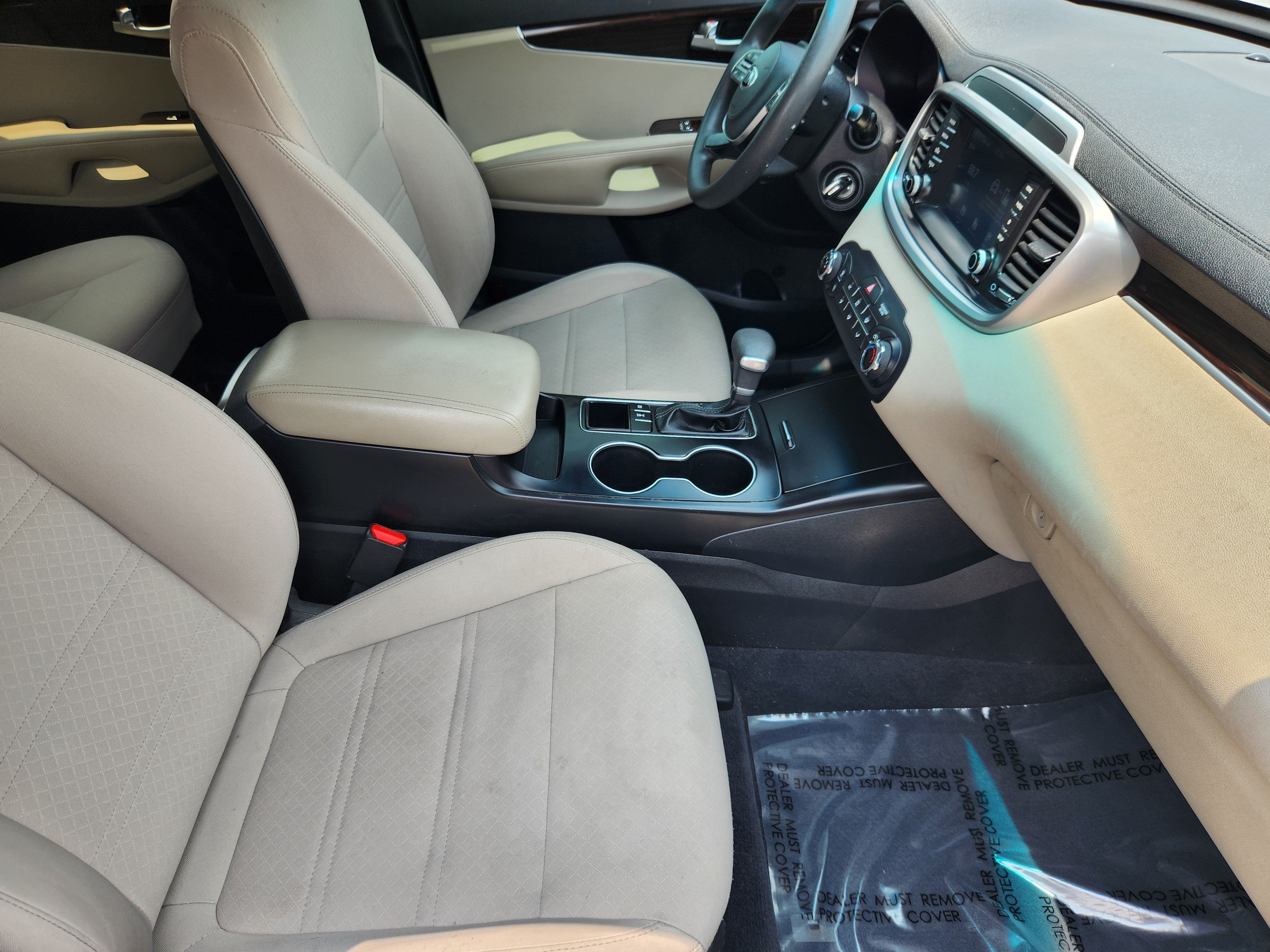 2020 Kia Sorento LX