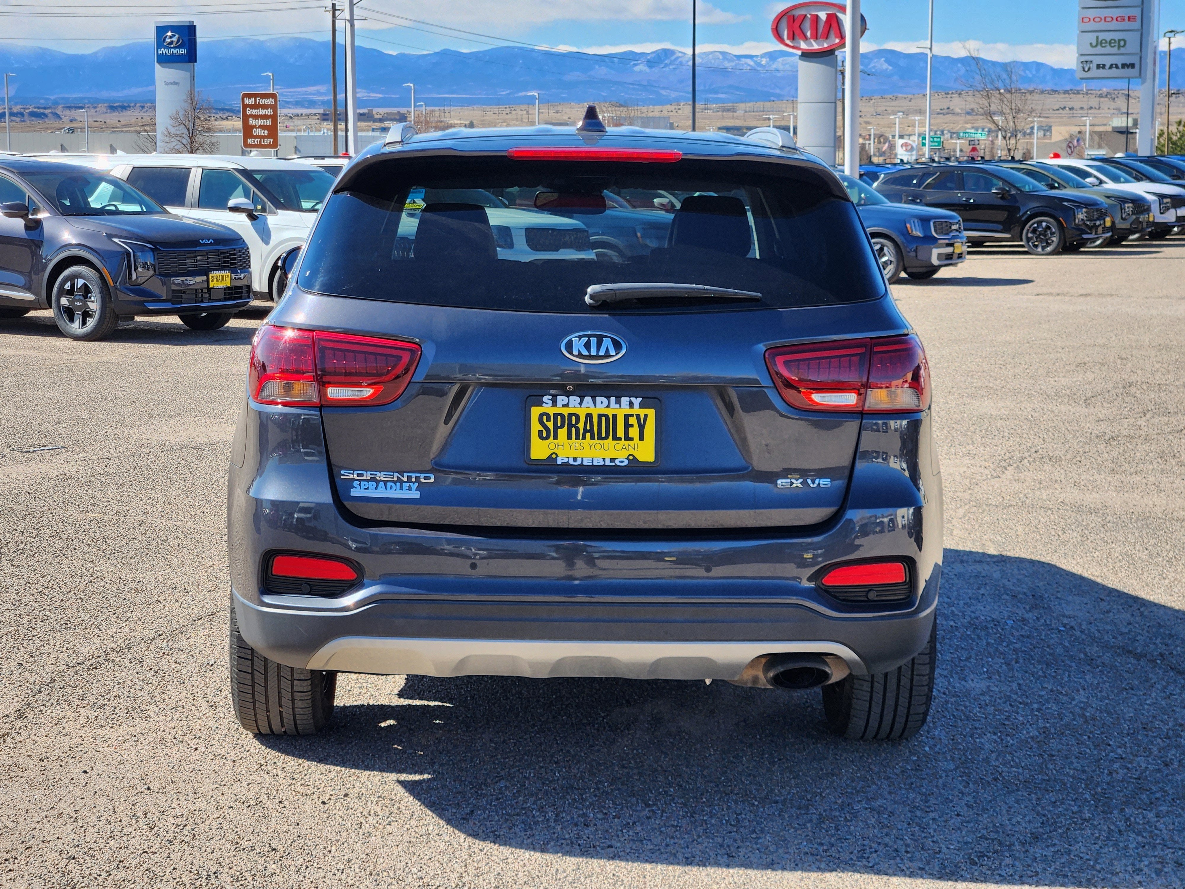2019 Kia Sorento EX V6