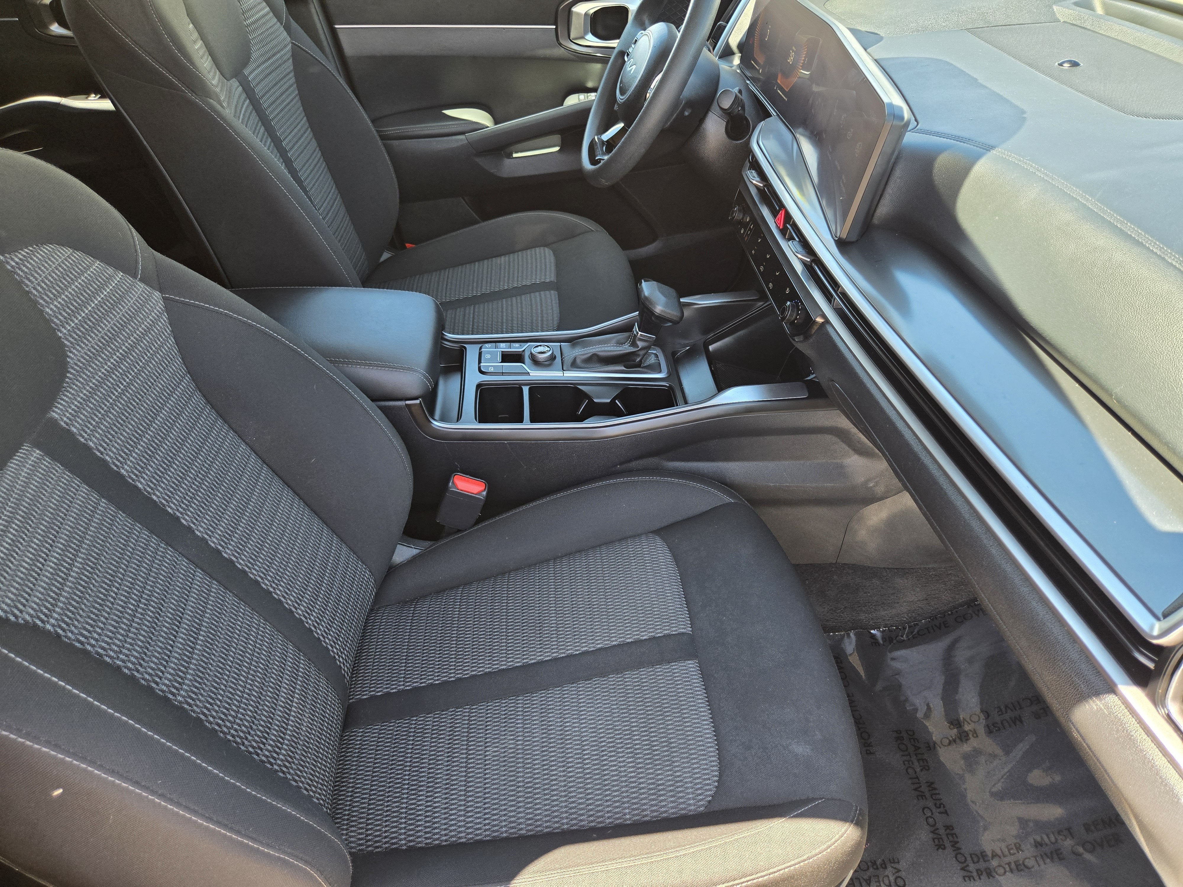 2025 Kia Sorento LX