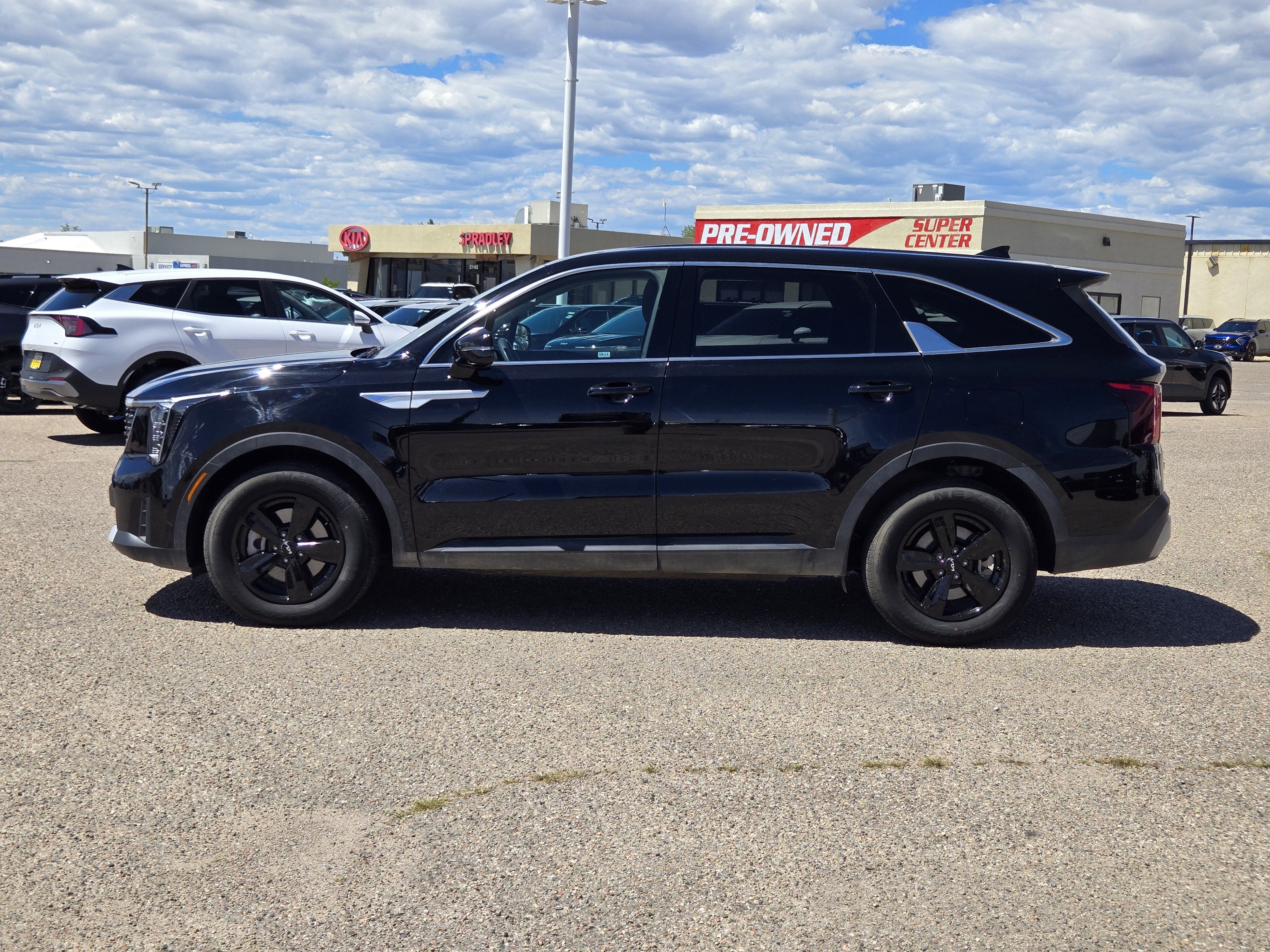 2025 Kia Sorento LX