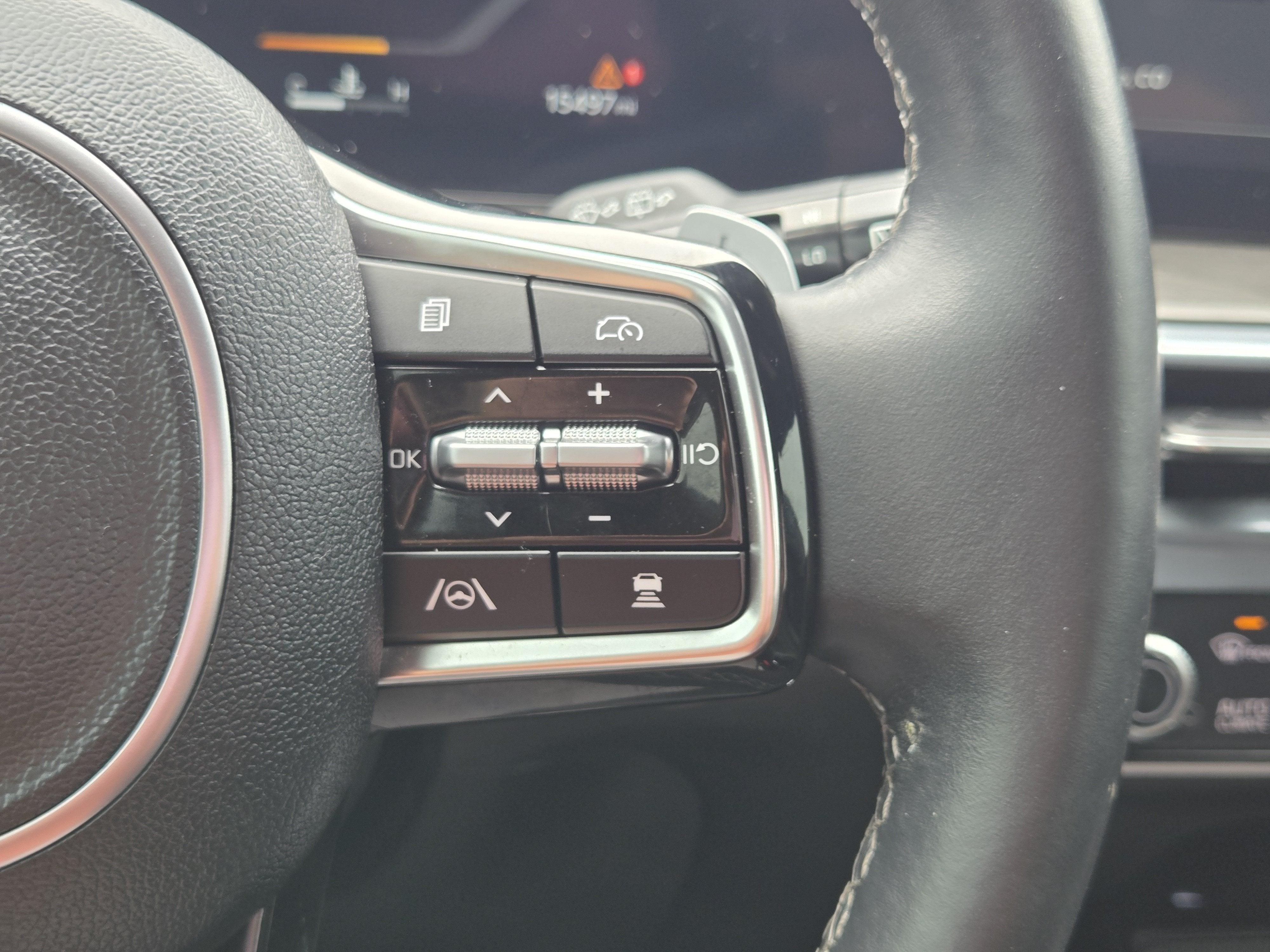 2024 Kia Sorento X-Line SX Prestige