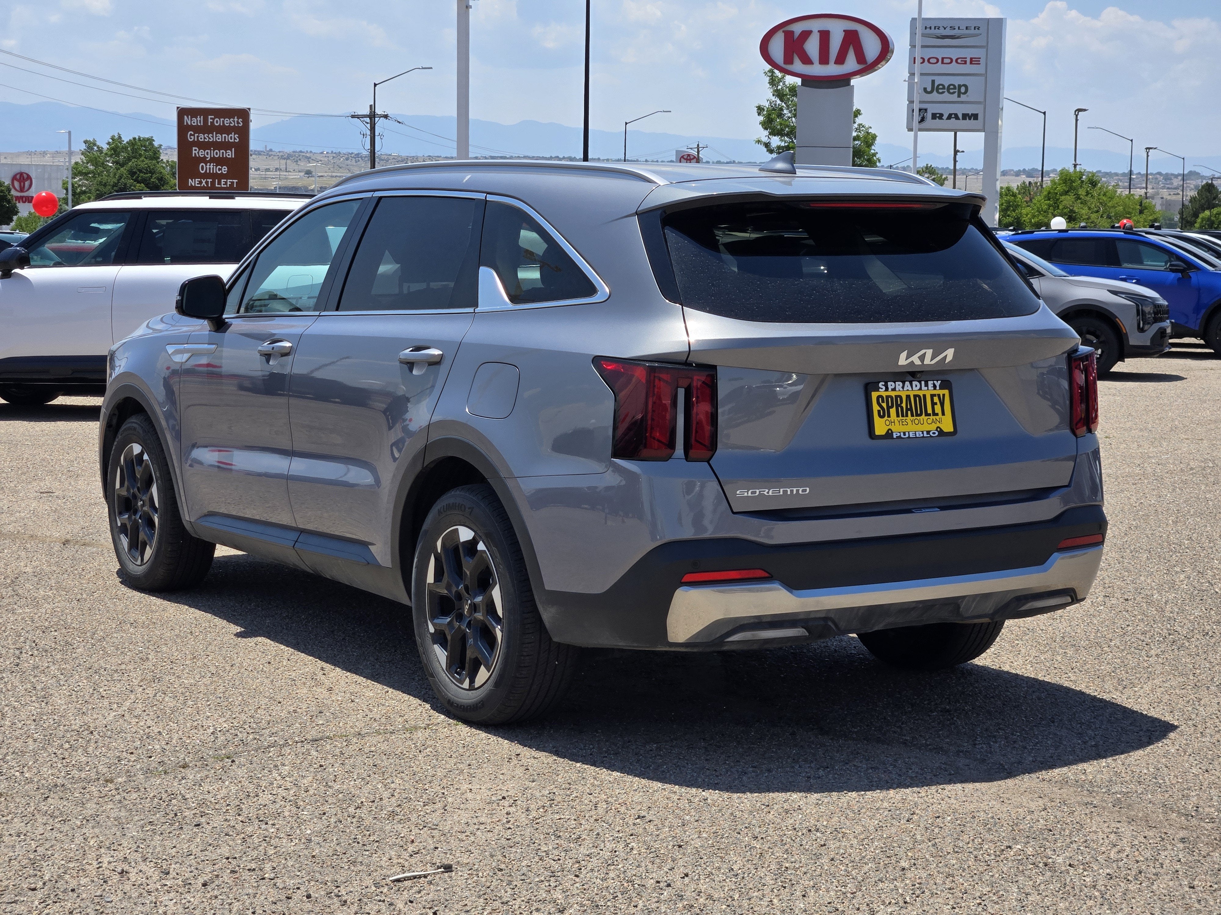 2024 Kia Sorento S