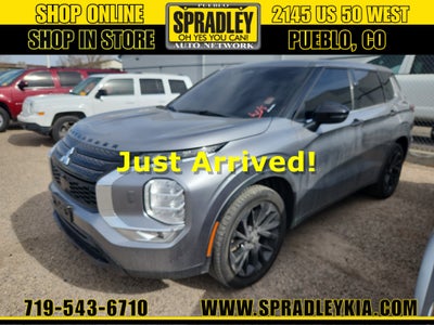 2022 Mitsubishi Outlander Black Edition