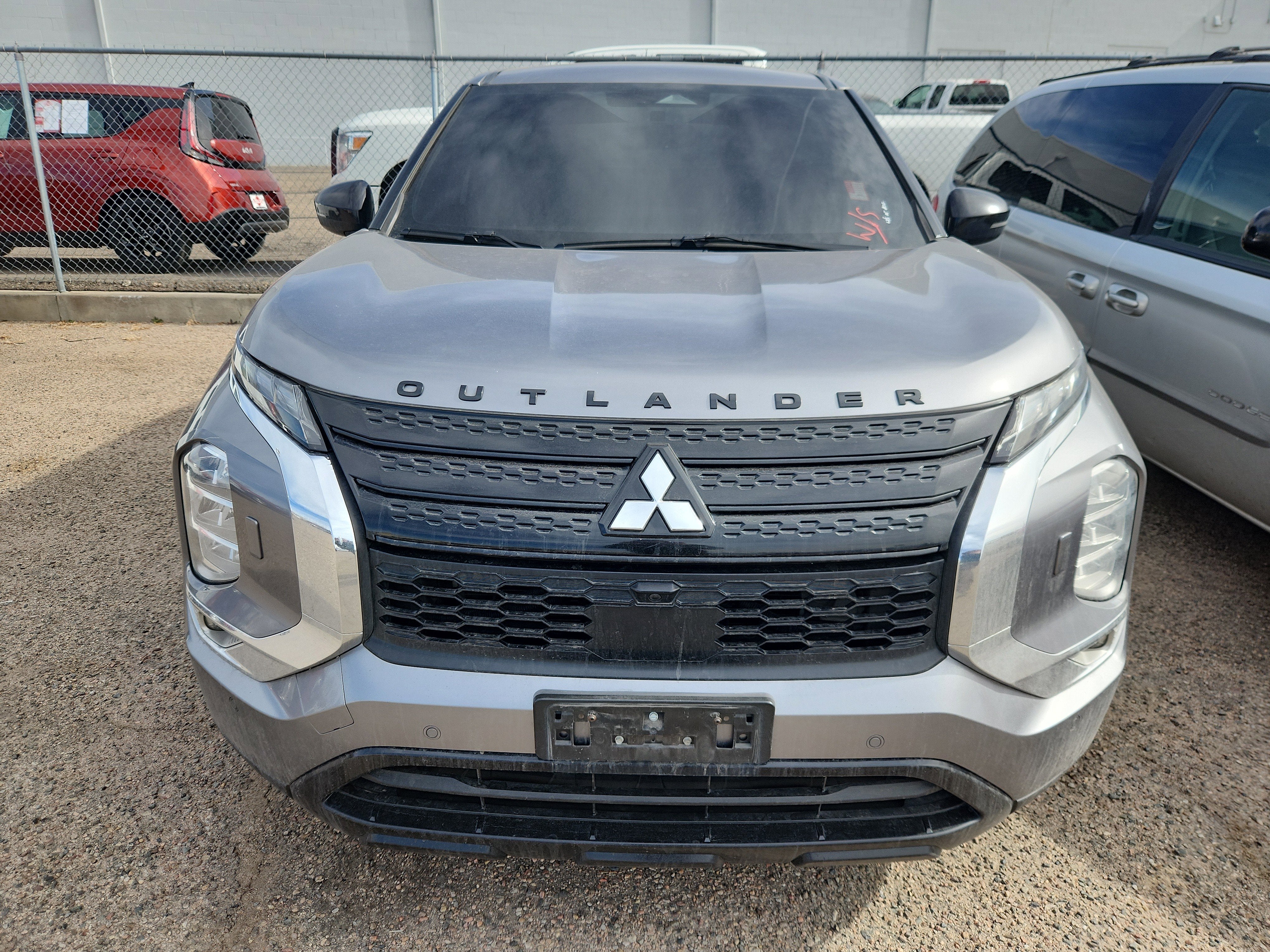 2022 Mitsubishi Outlander Black Edition