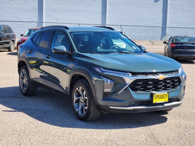 2025 Chevrolet Trax LT